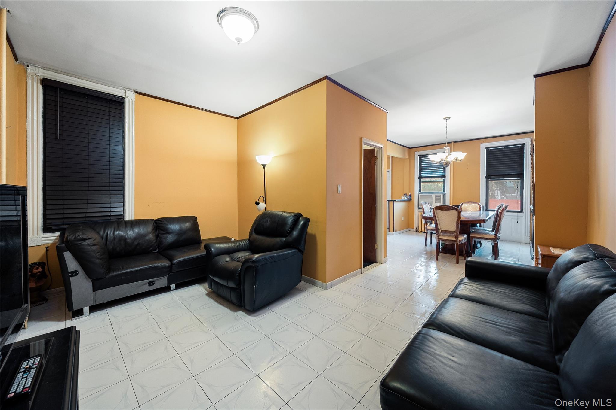 #6 photo, 2015 Himrod Street, 皇后區 瑞吉屋 Ridgewood , NY 11385