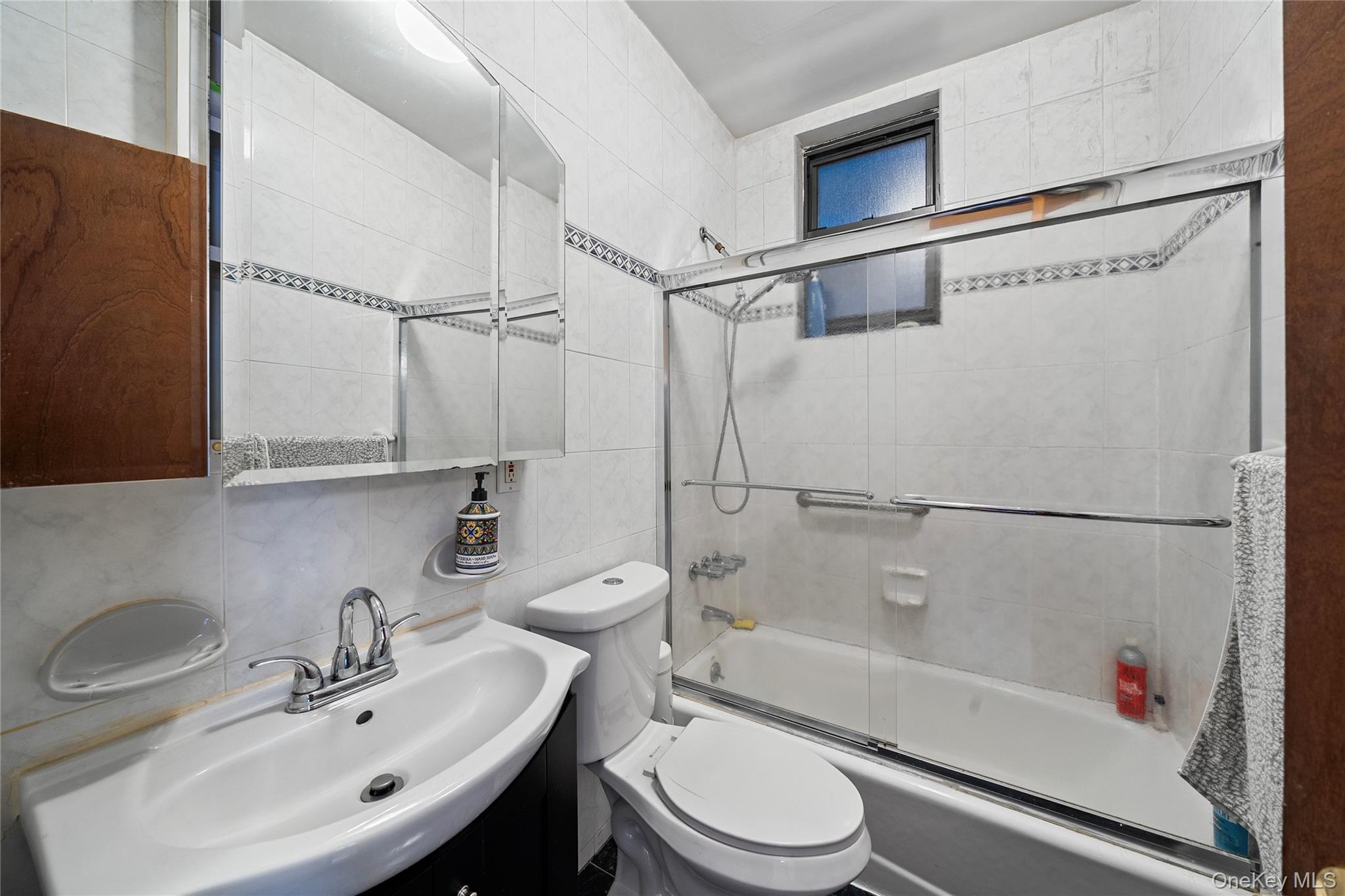 #9 photo, 2015 Himrod Street, 皇后區 瑞吉屋 Ridgewood , NY 11385