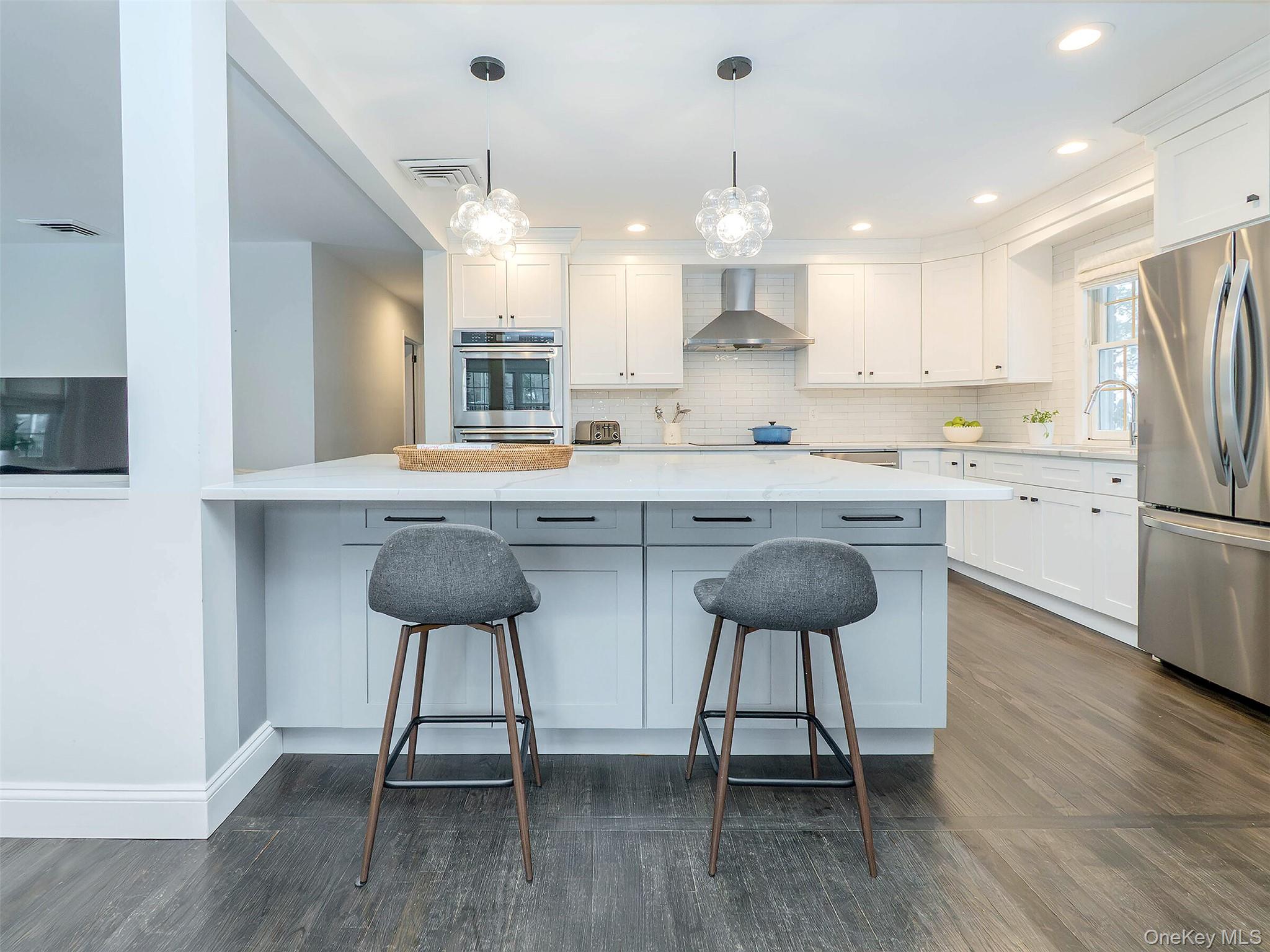 #2 photo, 16 Underhill Road, Glen Head , NY 11545