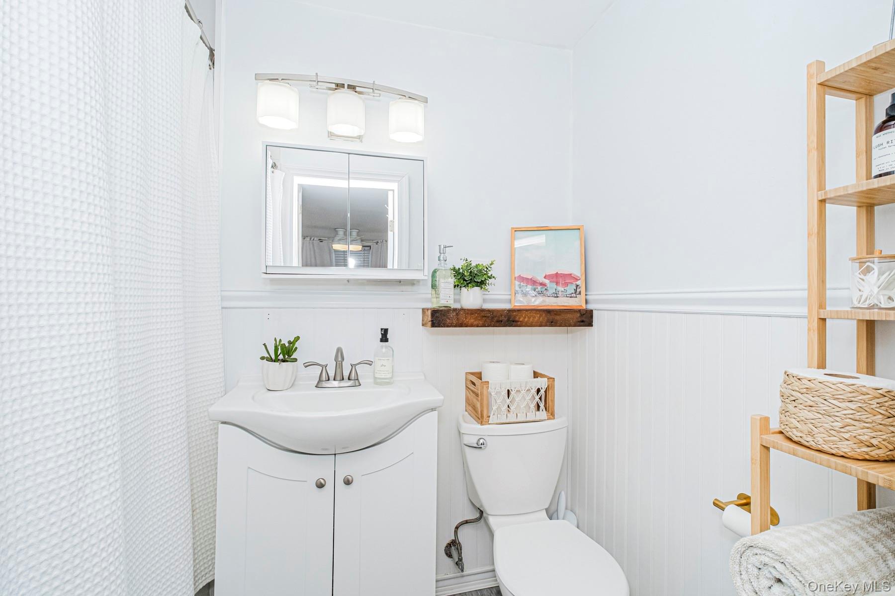 #4 photo, 130 Beach 121st Street, Rockaway Park , NY 11694