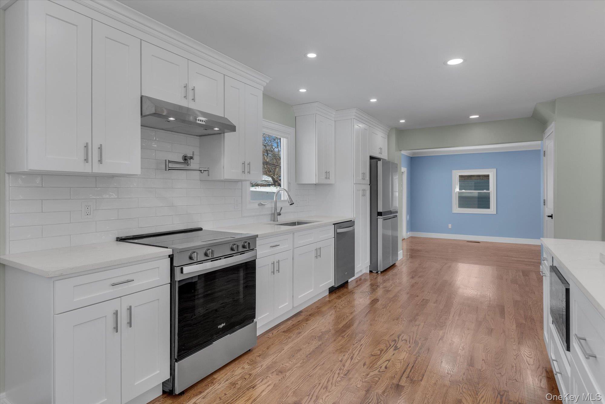 #10 photo, 23 Catherwood Crescent, サフォーク郡 Melville , NY 11747