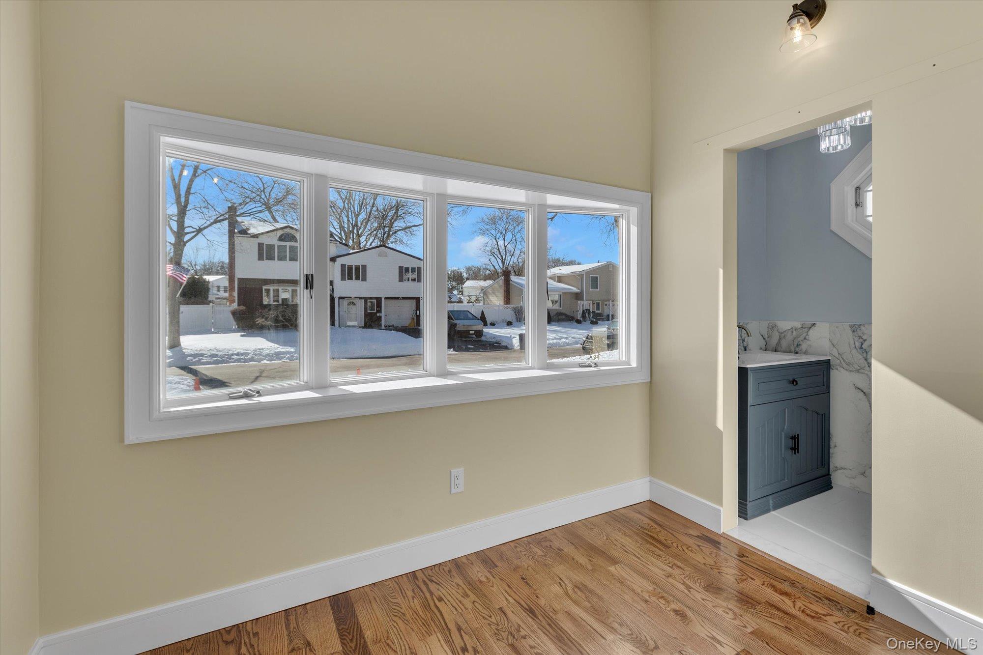 #13 photo, 23 Catherwood Crescent, サフォーク郡 Melville , NY 11747