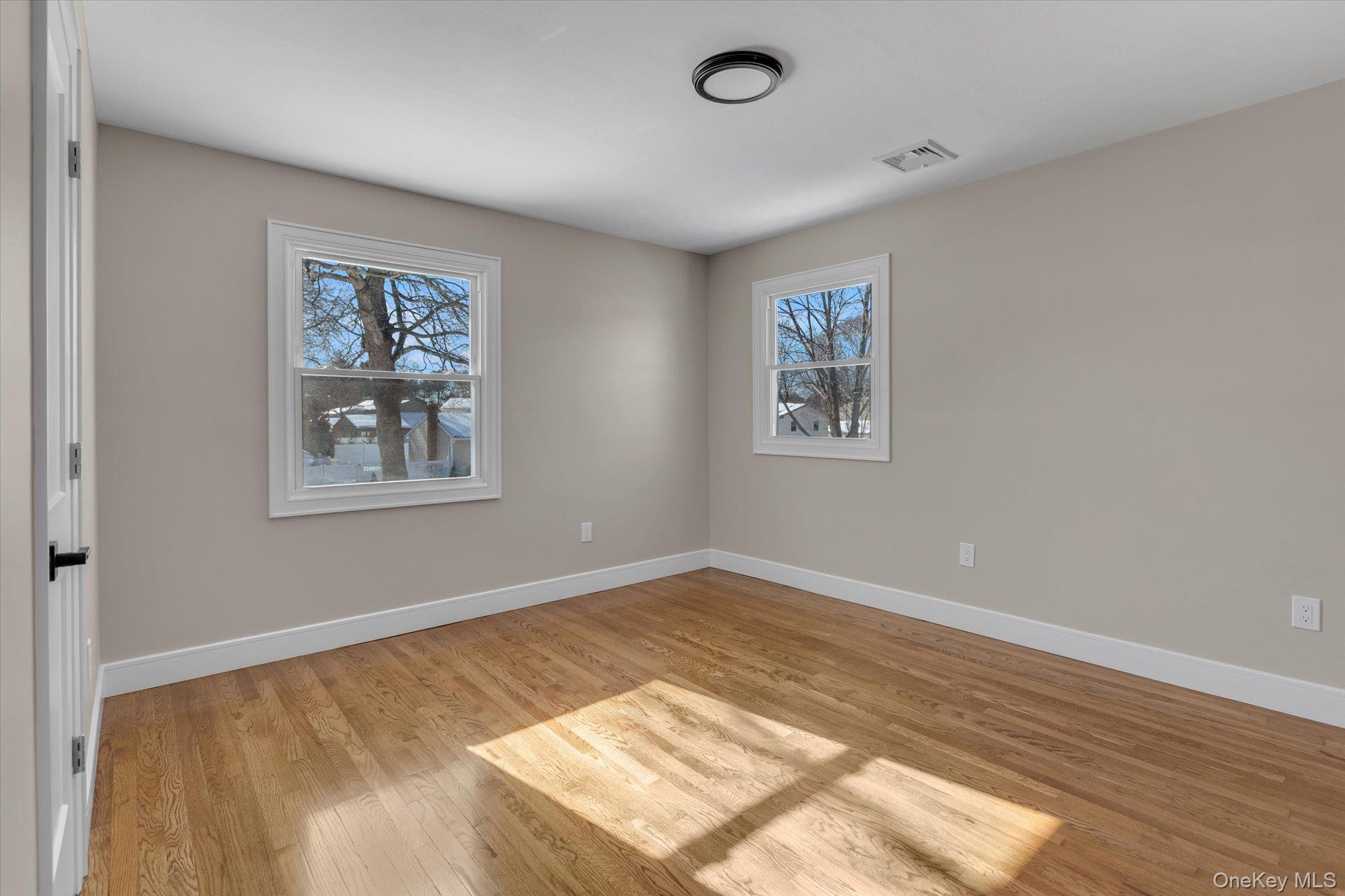 #18 photo, 23 Catherwood Crescent, サフォーク郡 Melville , NY 11747