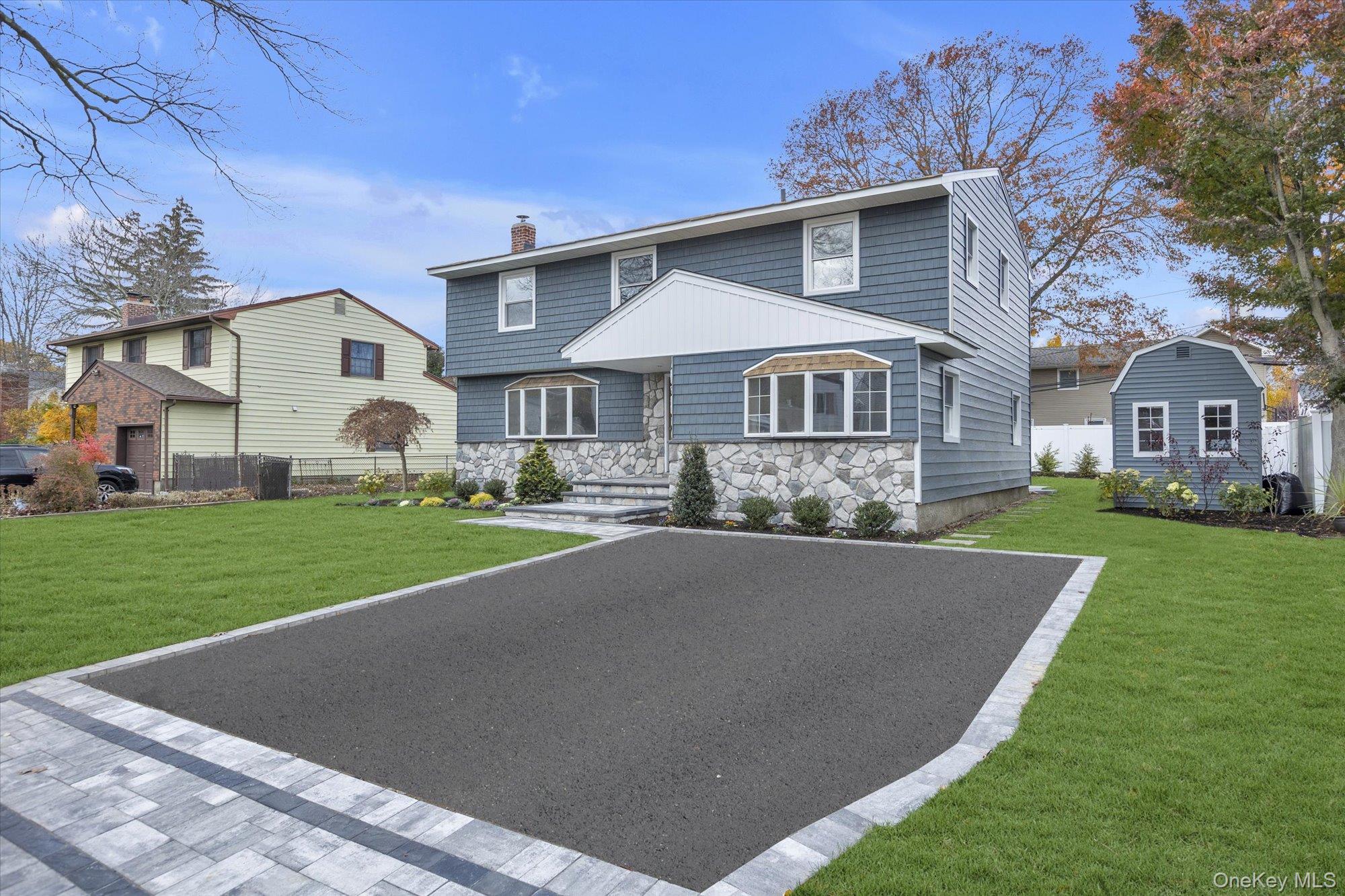 #3 photo, 23 Catherwood Crescent, サフォーク郡 Melville , NY 11747