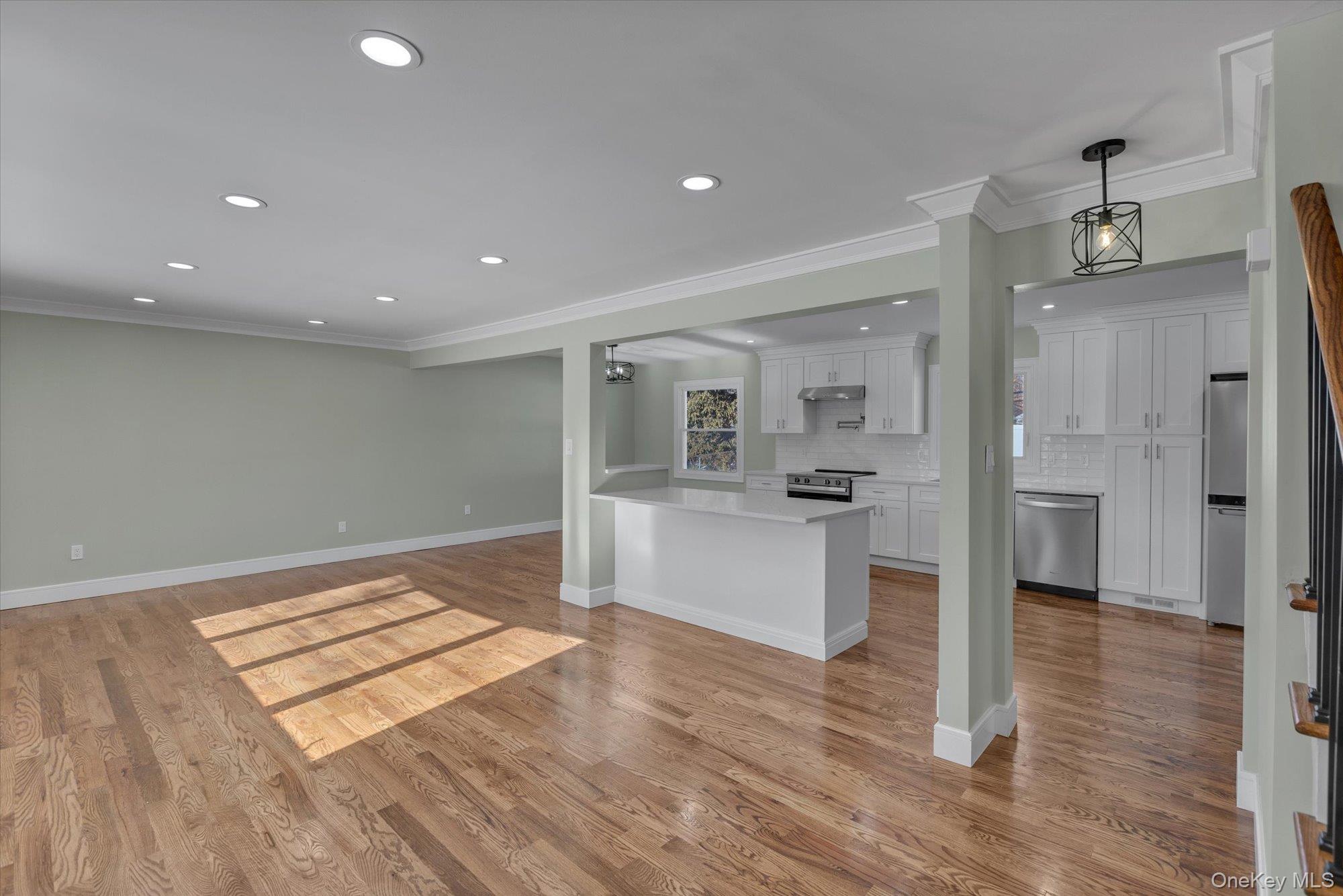 #6 photo, 23 Catherwood Crescent, サフォーク郡 Melville , NY 11747