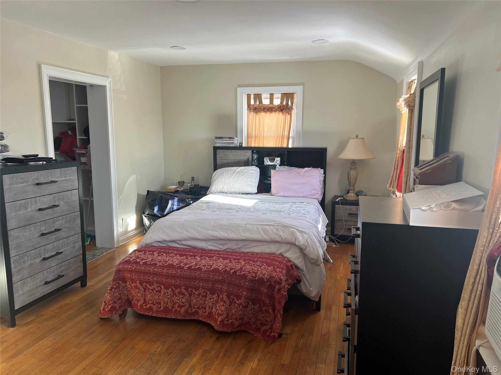 #12 photo, 208 Emily Avenue, Elmont , NY 11003