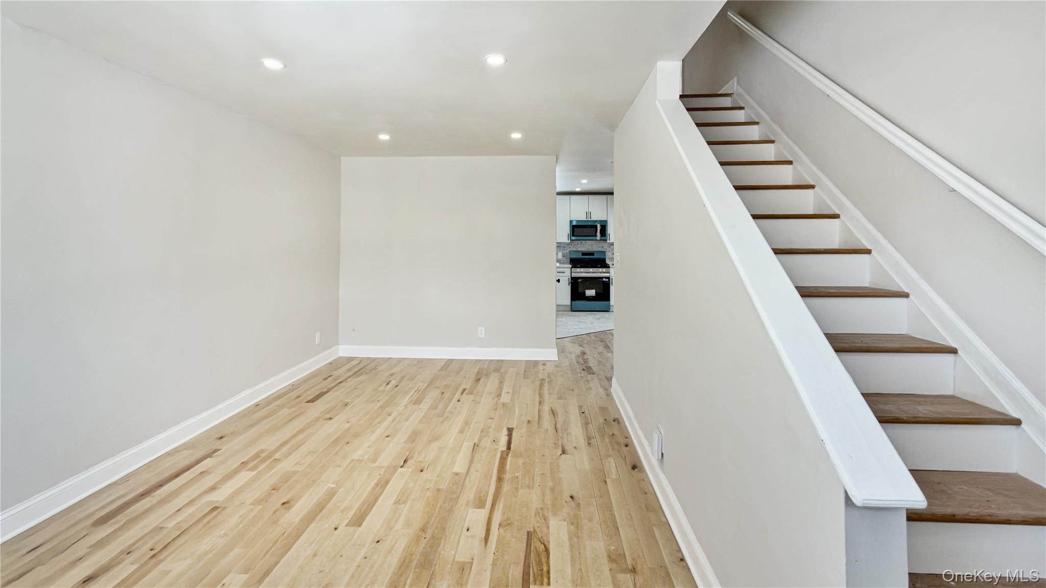 #6 photo, 58 Rutland Road, Freeport , NY 11520