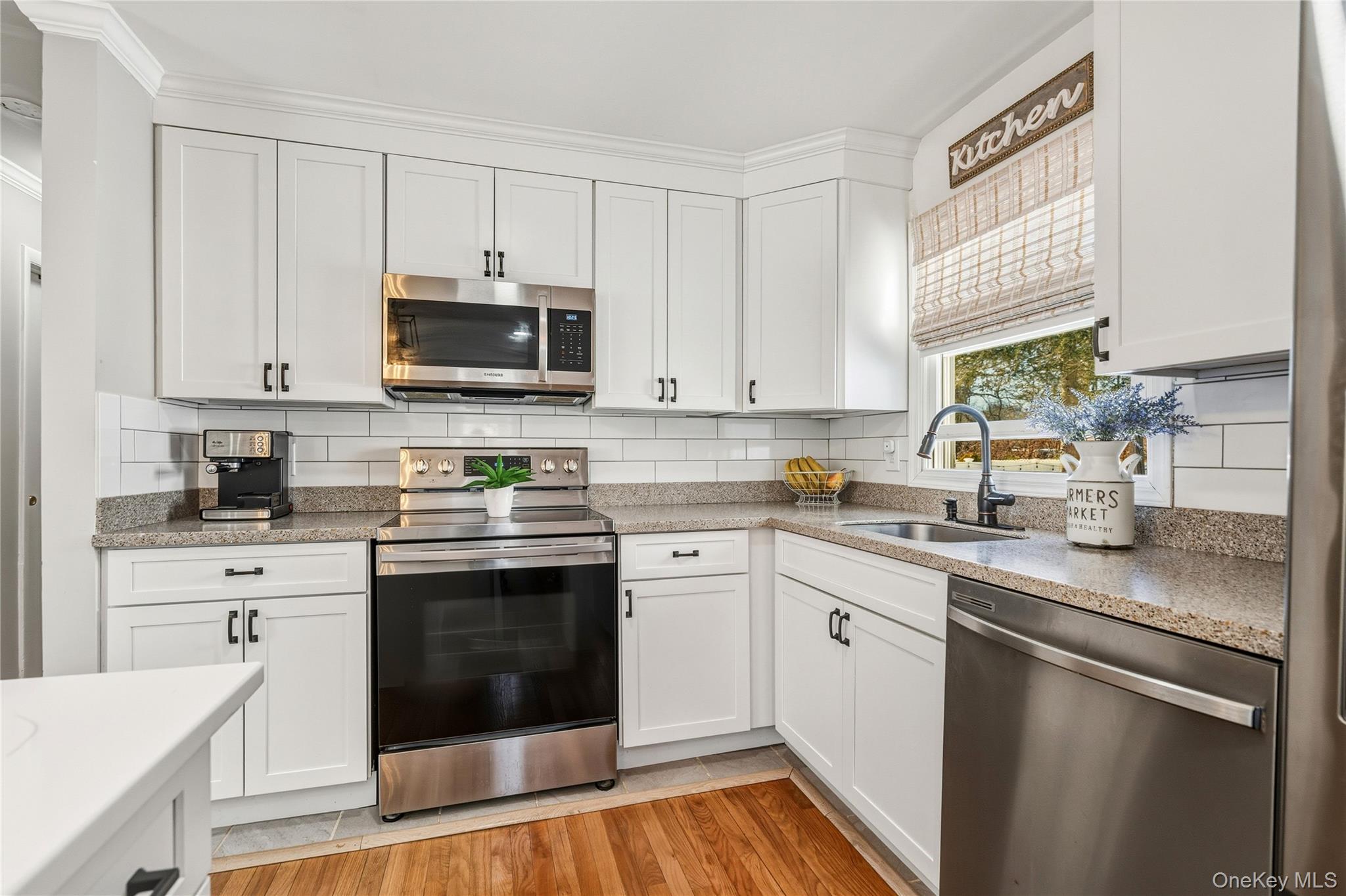 #10 photo, 144 Avenue A, Holbrook , NY 11741