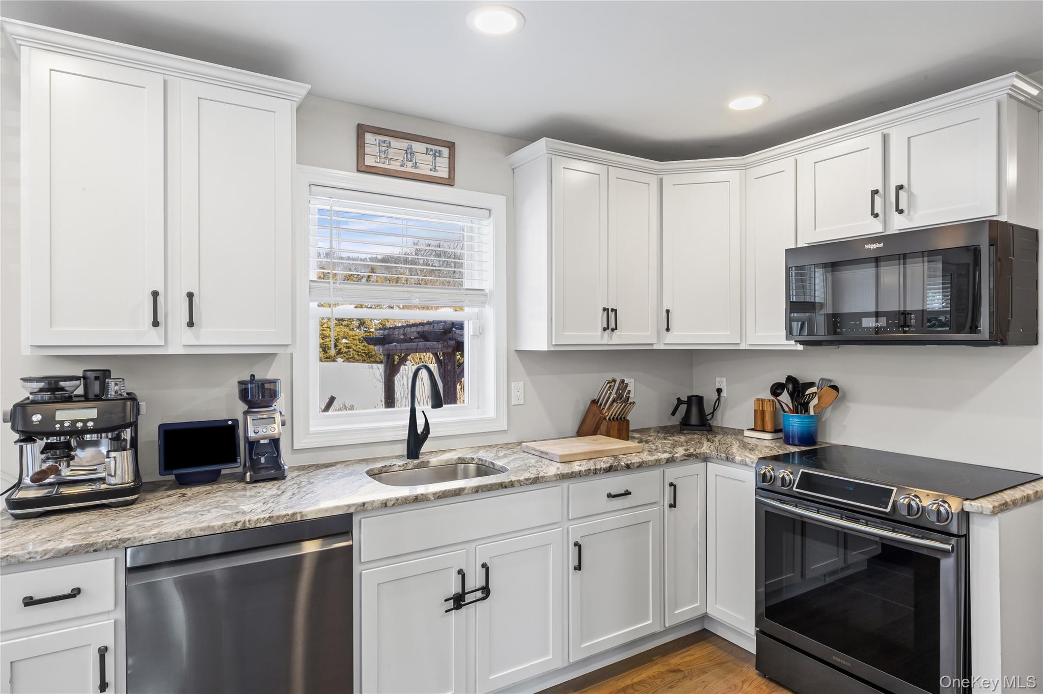 #18 photo, 19 Raymond Avenue, Middle Island , NY 11953