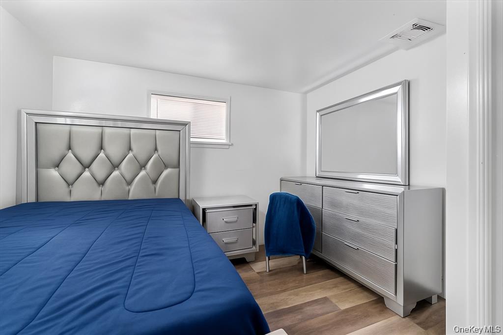 #16 photo, 22 Hudson Place, מחוז נסאו Hempstead , NY 11550