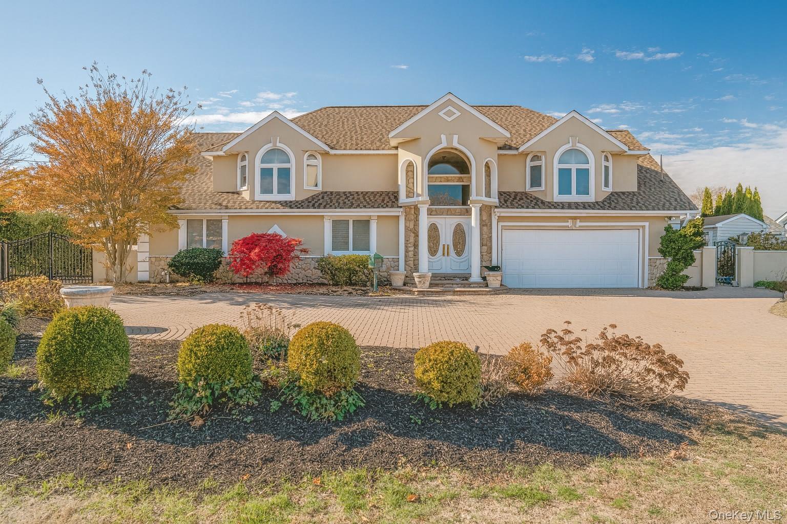 #1 photo, 130 Wampum Lane, 東長島 西艾斯利普 West Islip , NY 11795