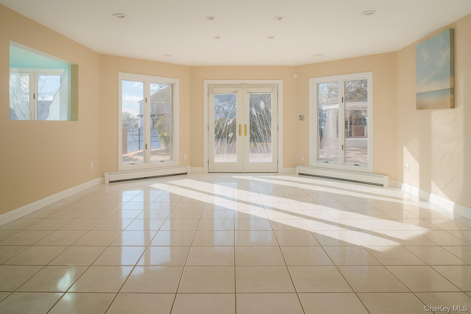 #15 photo, 130 Wampum Lane, 東長島 西艾斯利普 West Islip , NY 11795