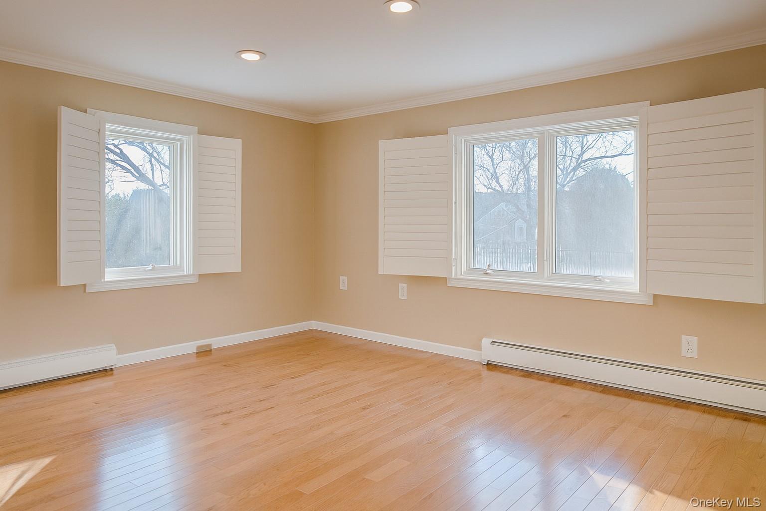 #17 photo, 130 Wampum Lane, 東長島 西艾斯利普 West Islip , NY 11795