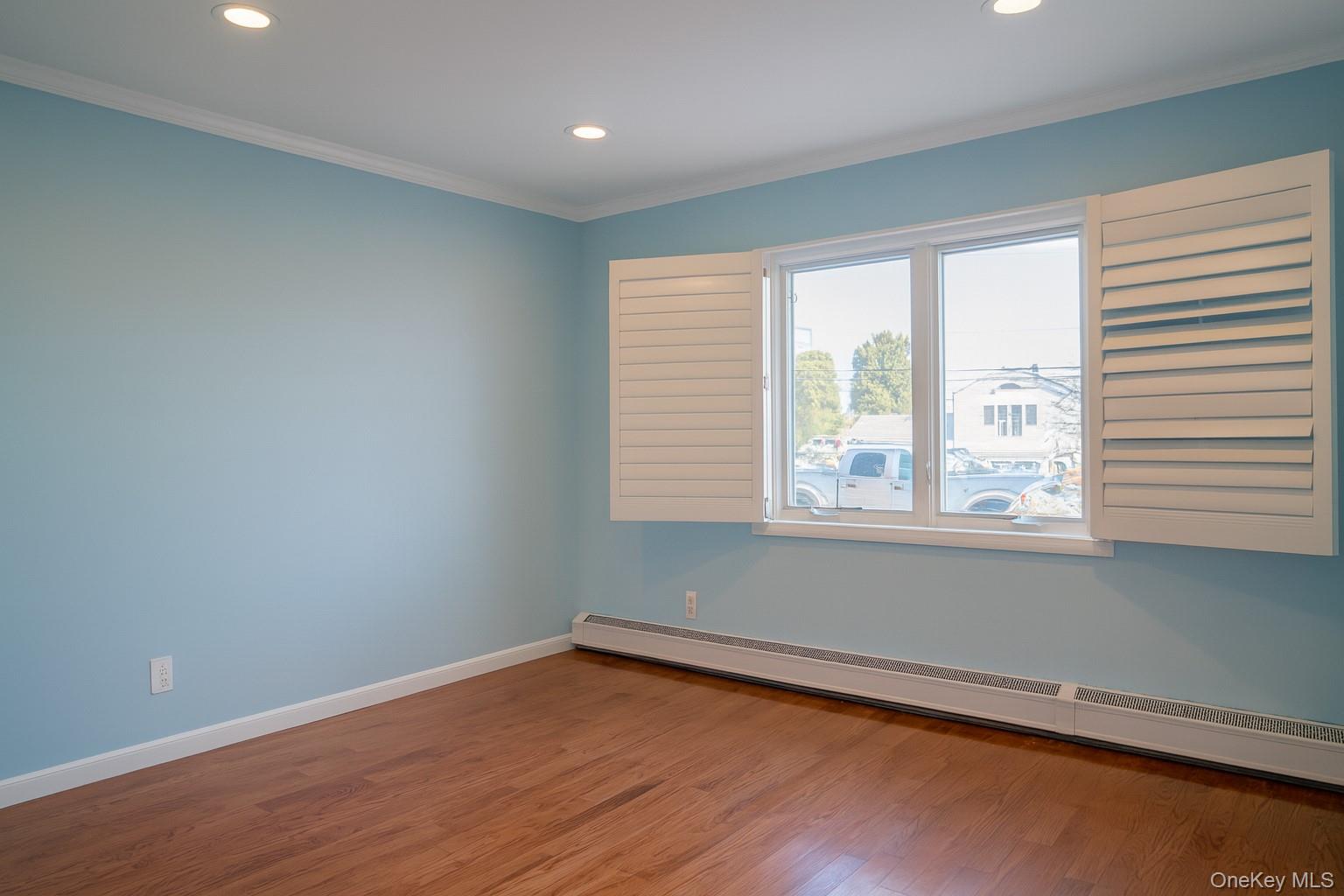 #19 photo, 130 Wampum Lane, 東長島 西艾斯利普 West Islip , NY 11795