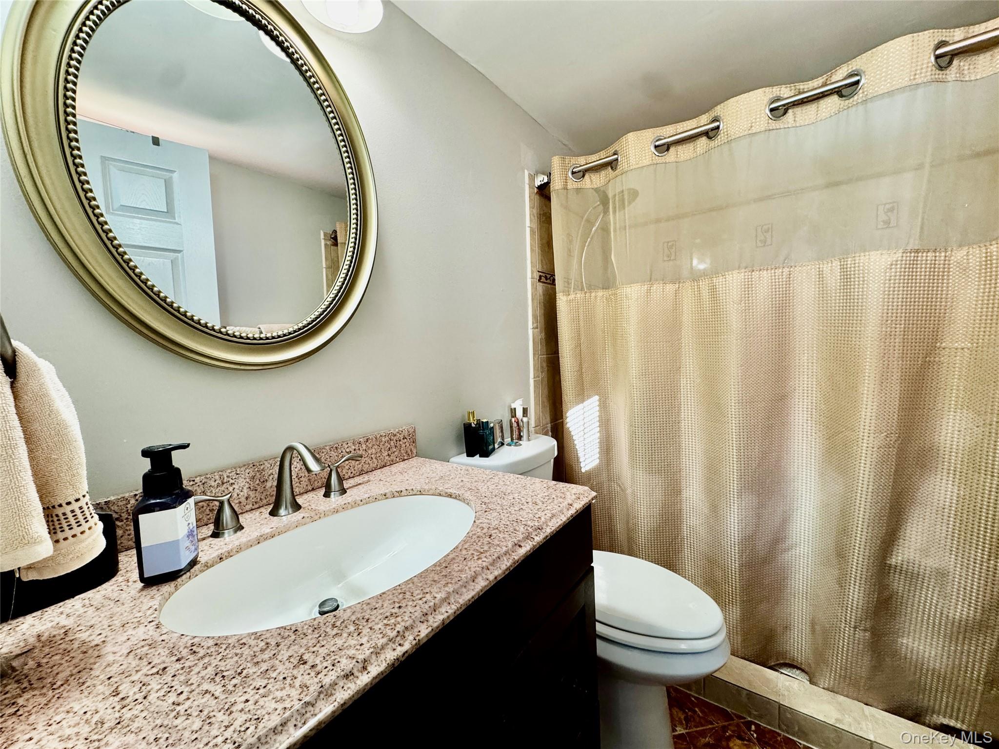 #13 photo, 53 Jefferson Oval, 纽约州 Yorktown Heights , NY 10598