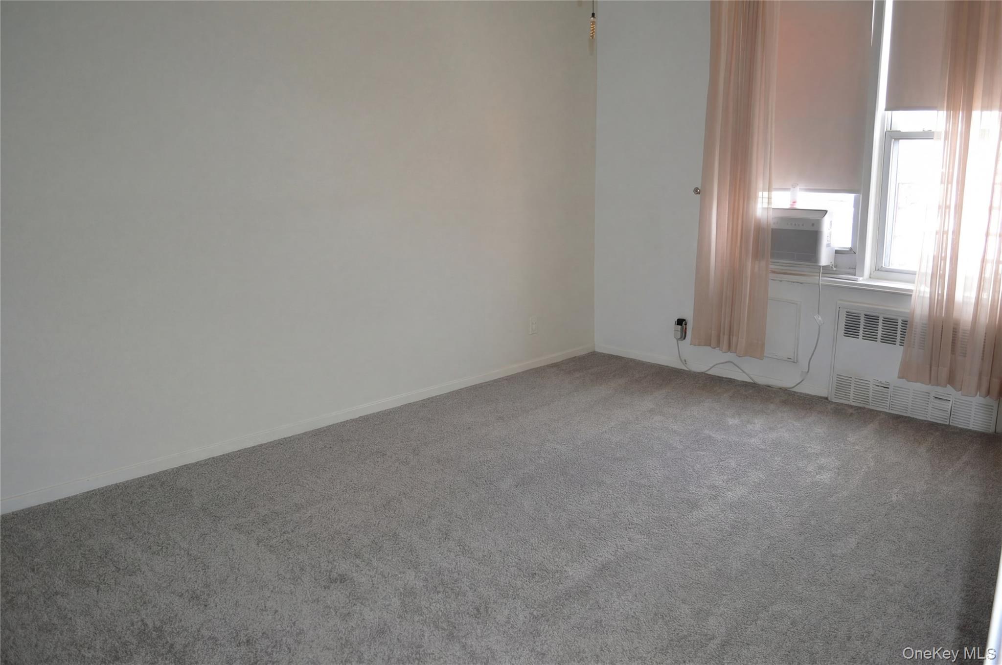 #4 photo, 245 Rumsey Road, Yonkers , NY 10701