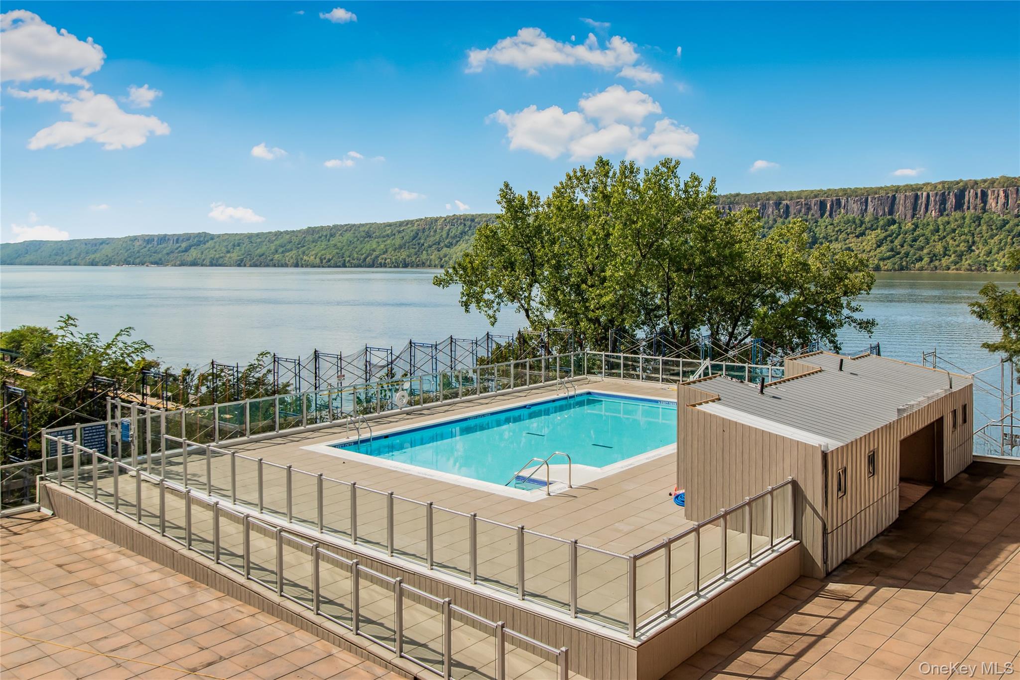 #11 photo, 1155 Warburton Avenue, Yonkers , NY 10701