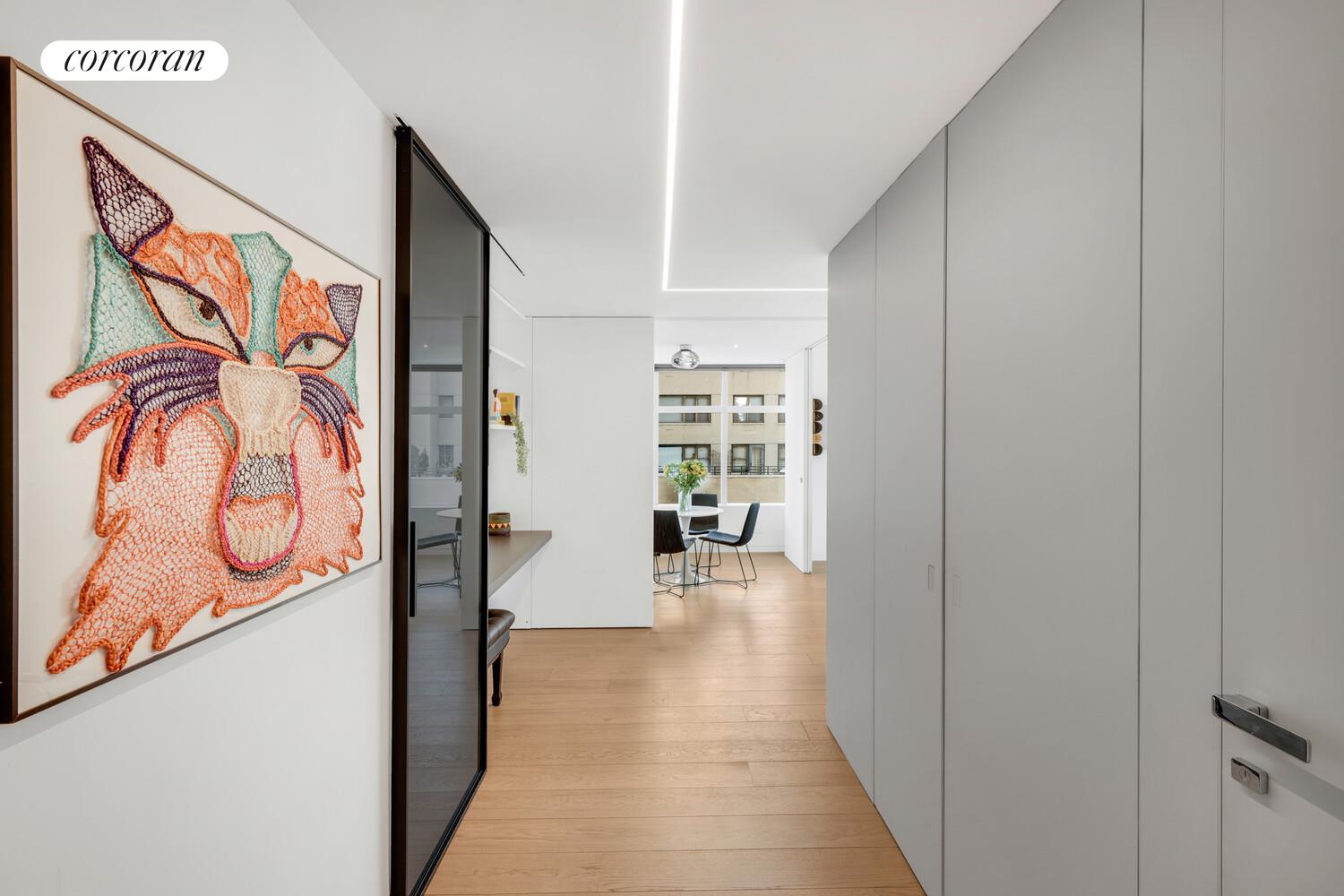 #13 photo, 160 W 66TH Street, Манхэттен ‖ Lincoln Square , NY 10023