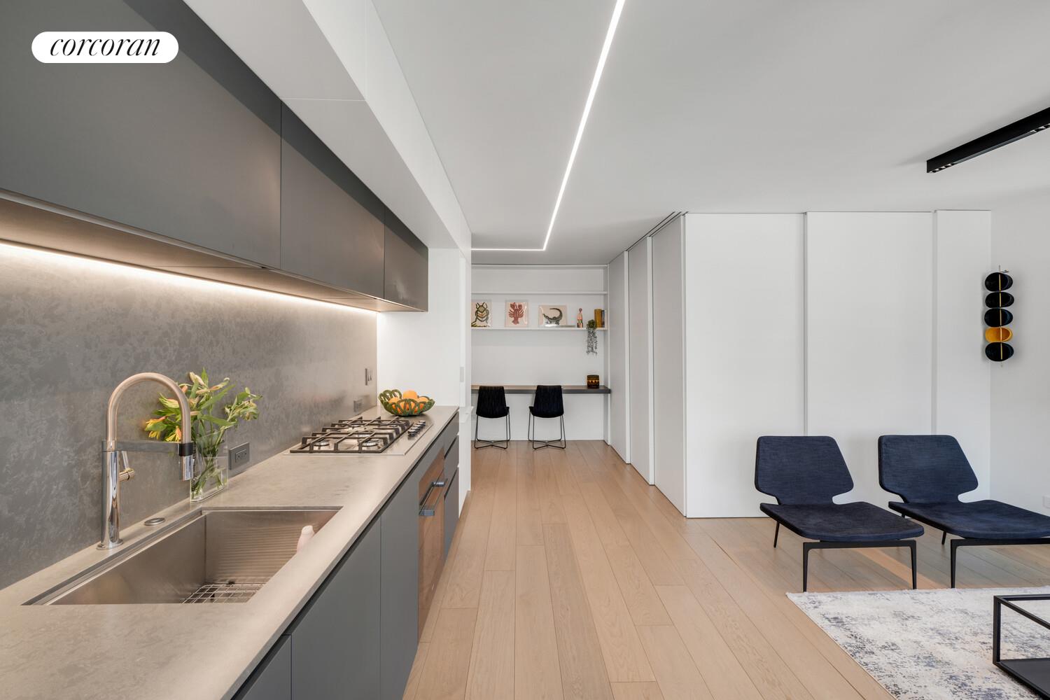 #4 photo, 160 W 66TH Street, Манхэттен ‖ Lincoln Square , NY 10023