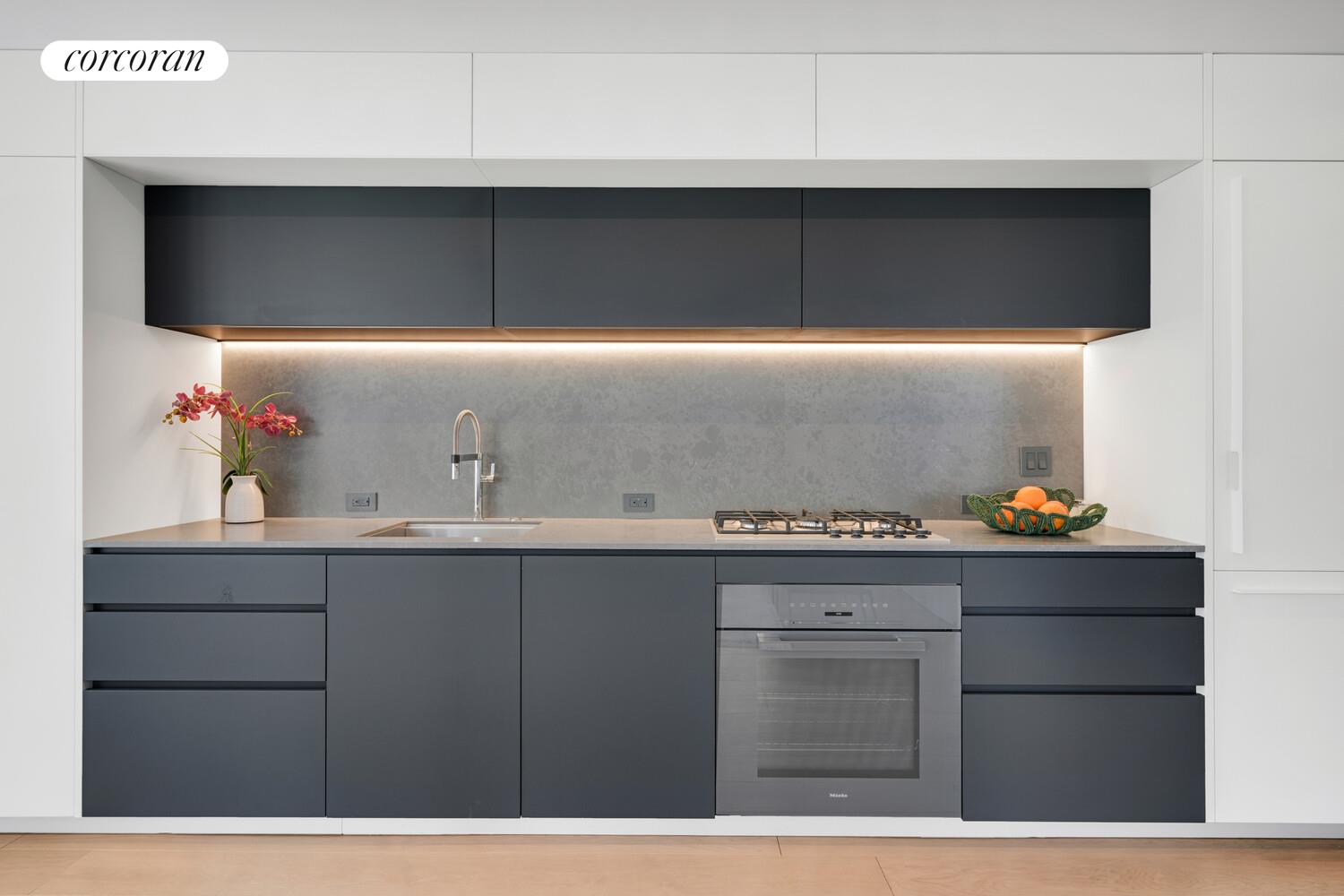 #6 photo, 160 W 66TH Street, Манхэттен ‖ Lincoln Square , NY 10023