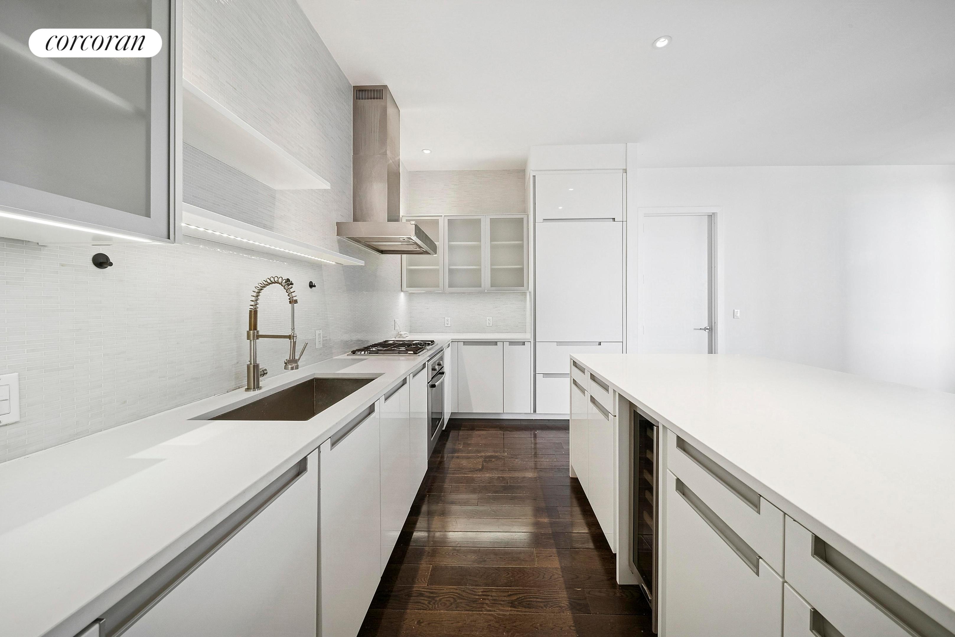 #4 photo, 250 WEST Street, Tribeca , NY 10013