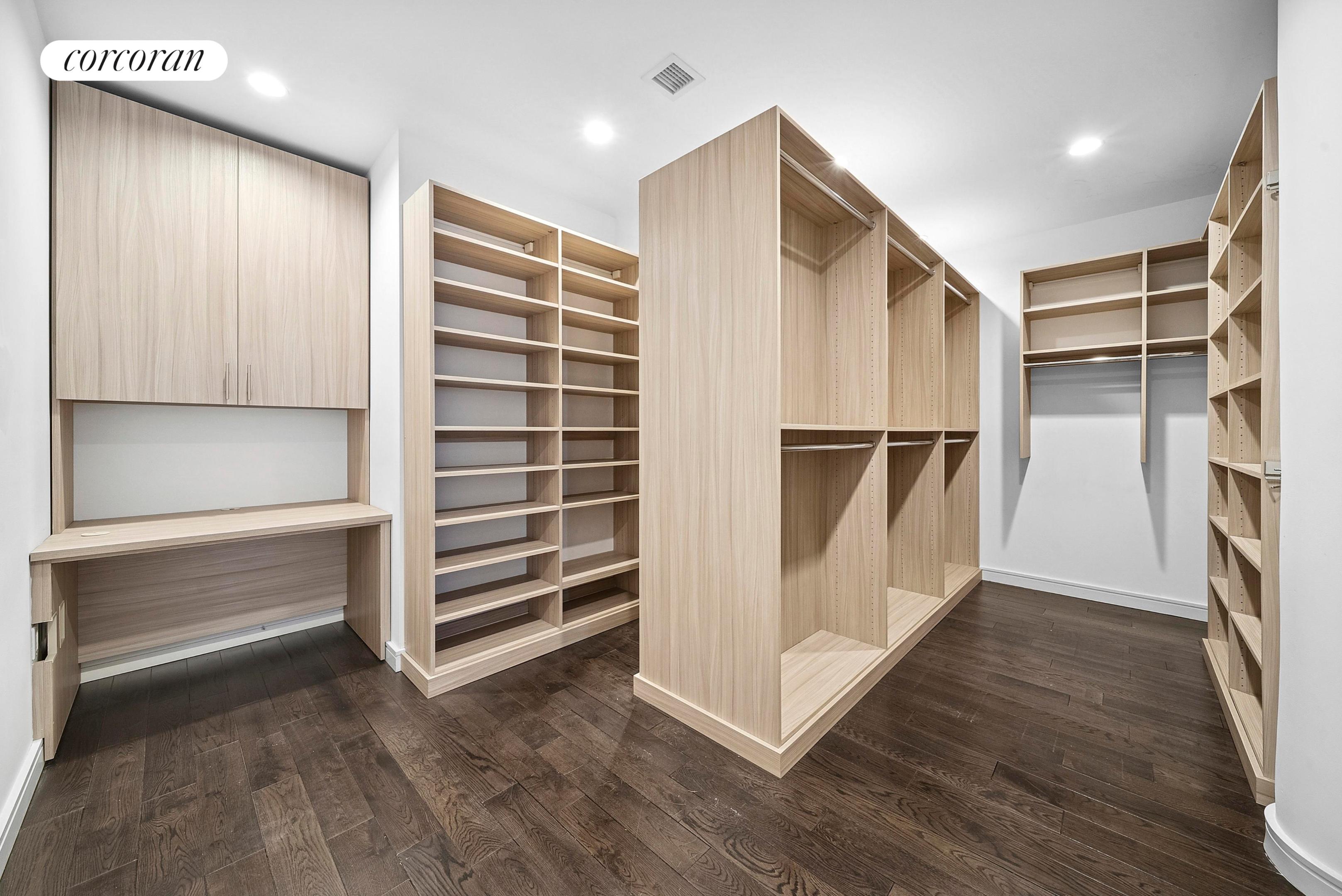 #7 photo, 250 WEST Street, Tribeca , NY 10013