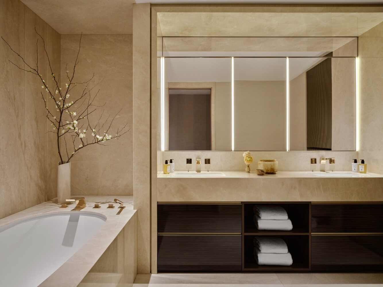 #7 photo, 685 5TH Avenue, مانهاتن Midtown East , NY 10022