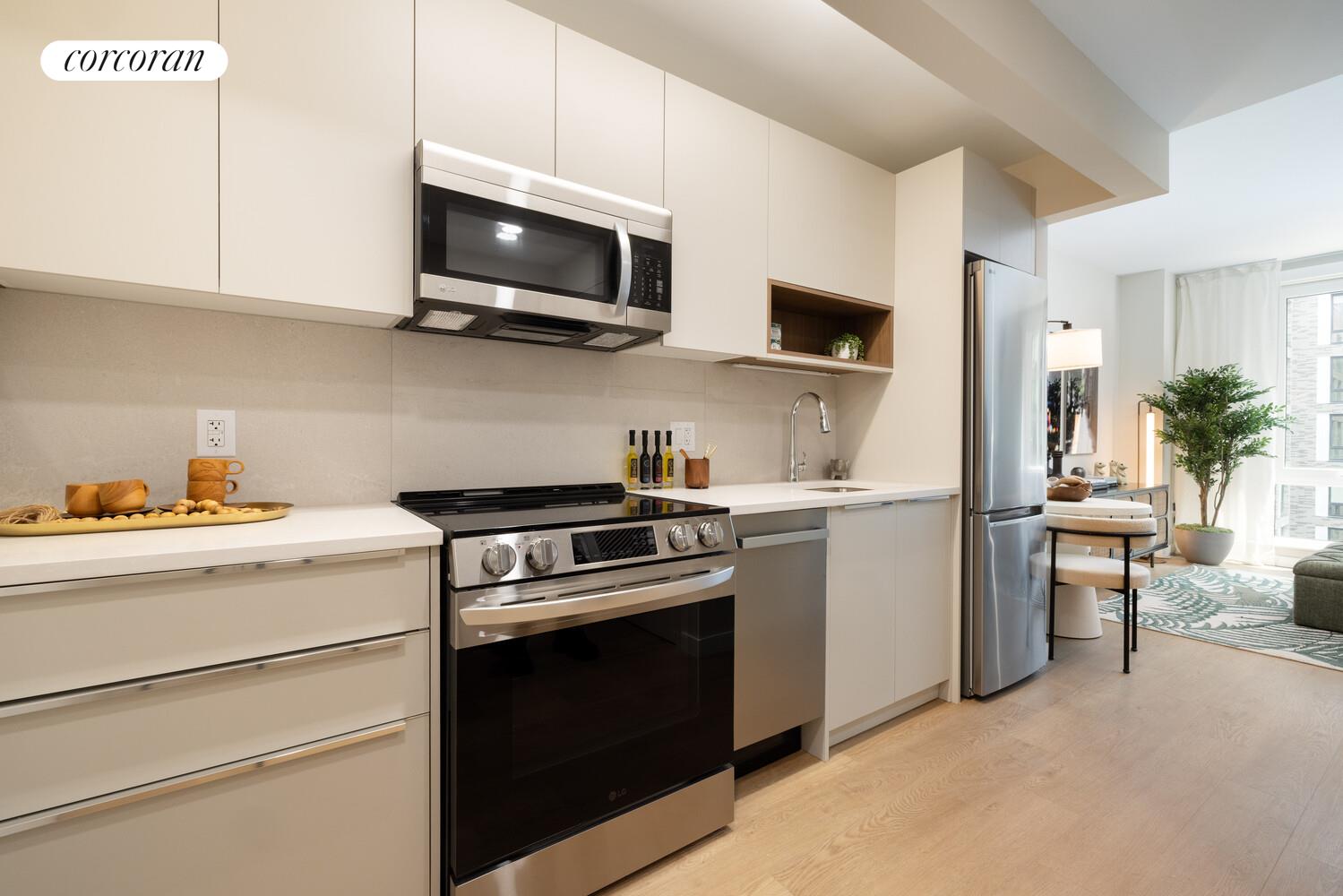 #9 photo, New York City, مانهاتن Inwood , NY 10034