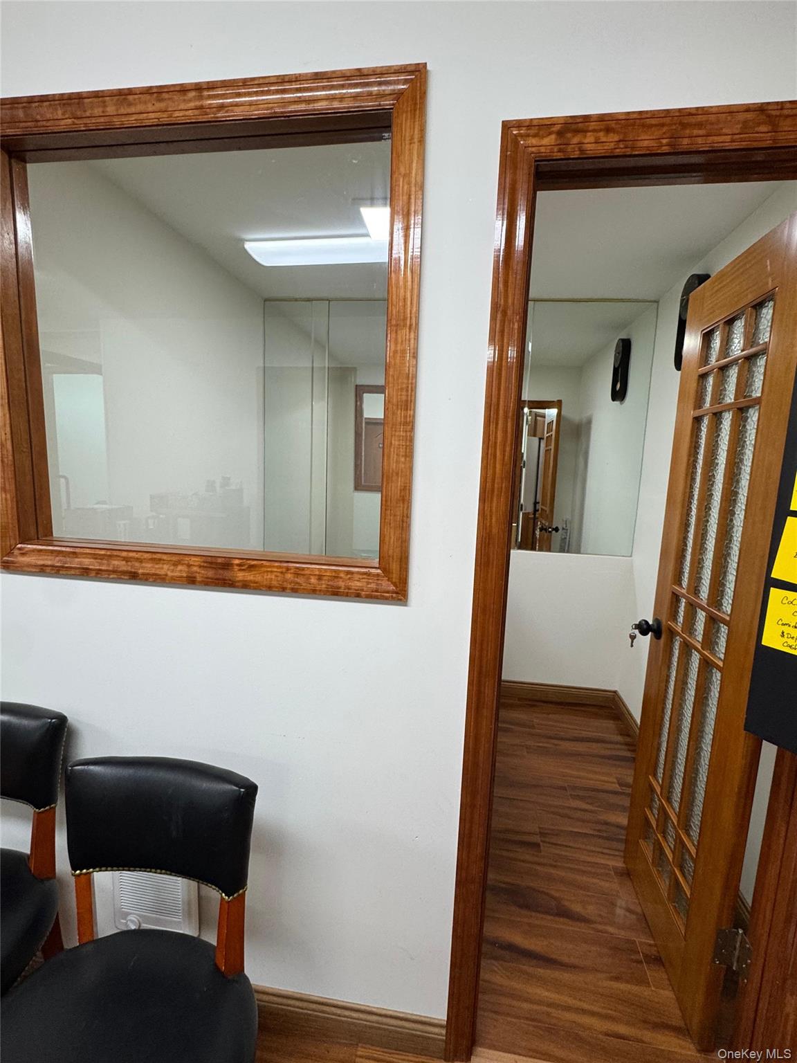 #13 photo, 8203 Roosevelt Avenue, كوينز Jackson Heights , NY 11372