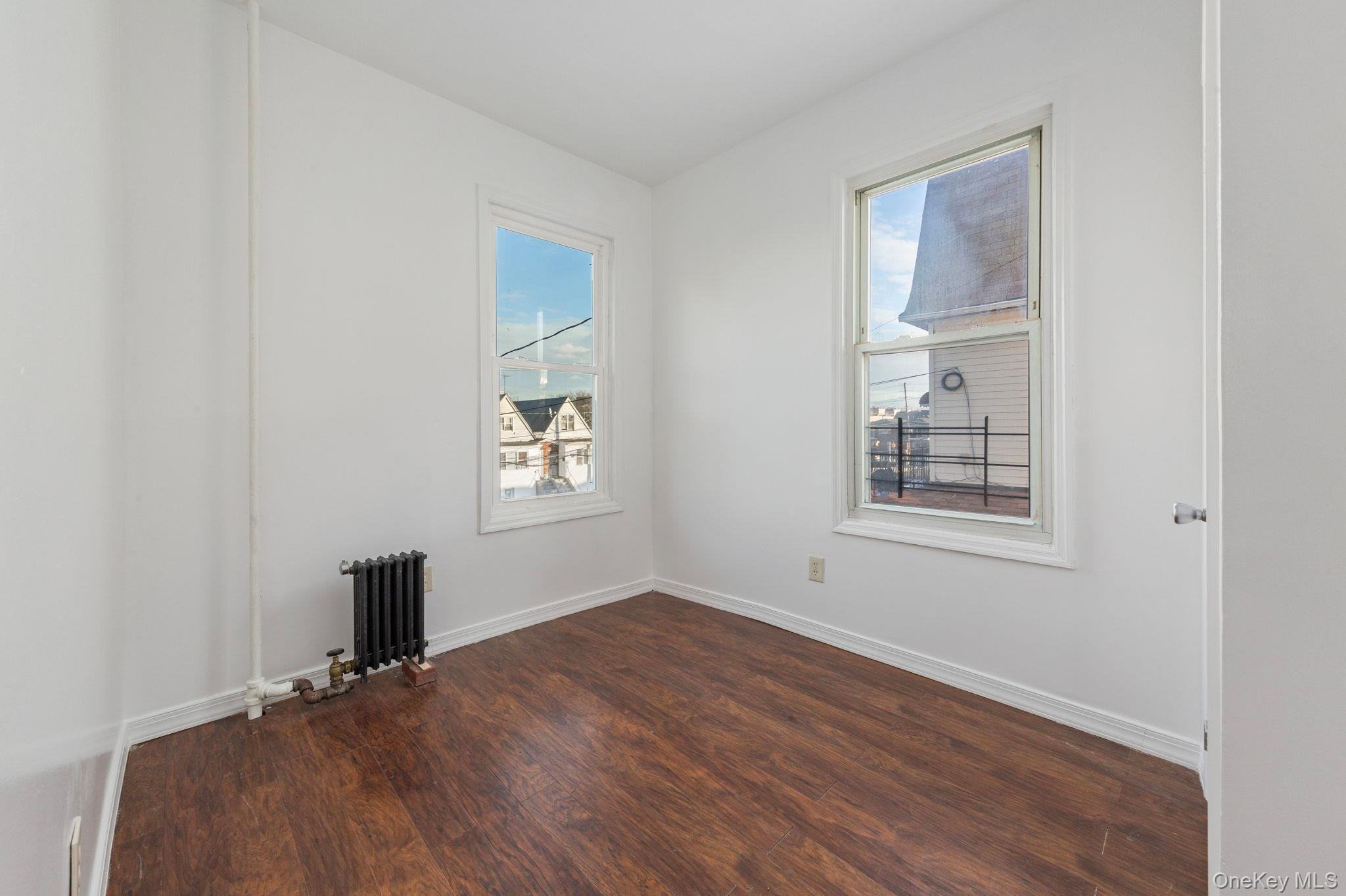 #11 photo, 423 Beach 66th Street, كوينز Arverne , NY 11692