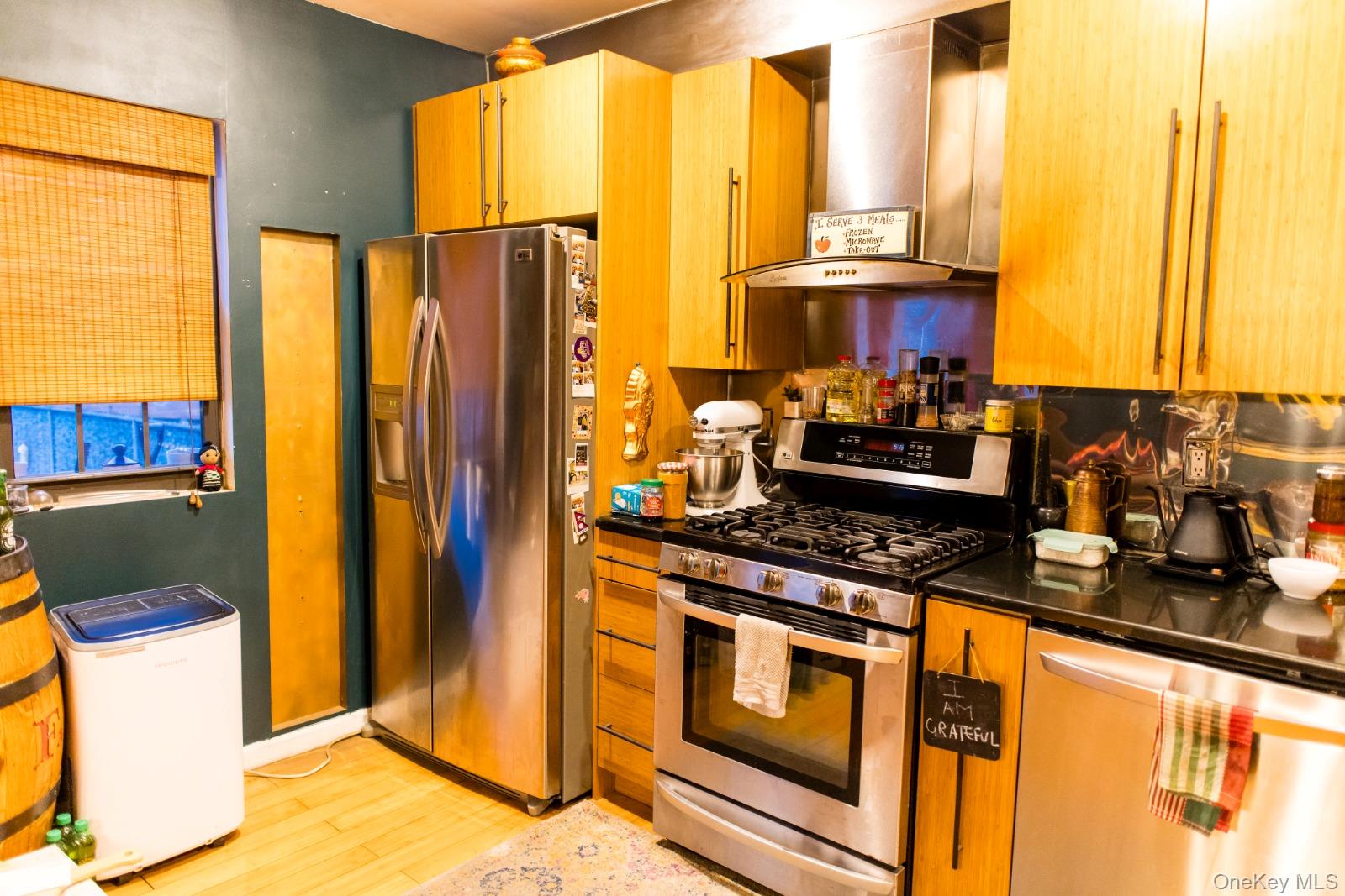 #7 photo, 55-08 32nd Avenue, Woodside , NY 11377