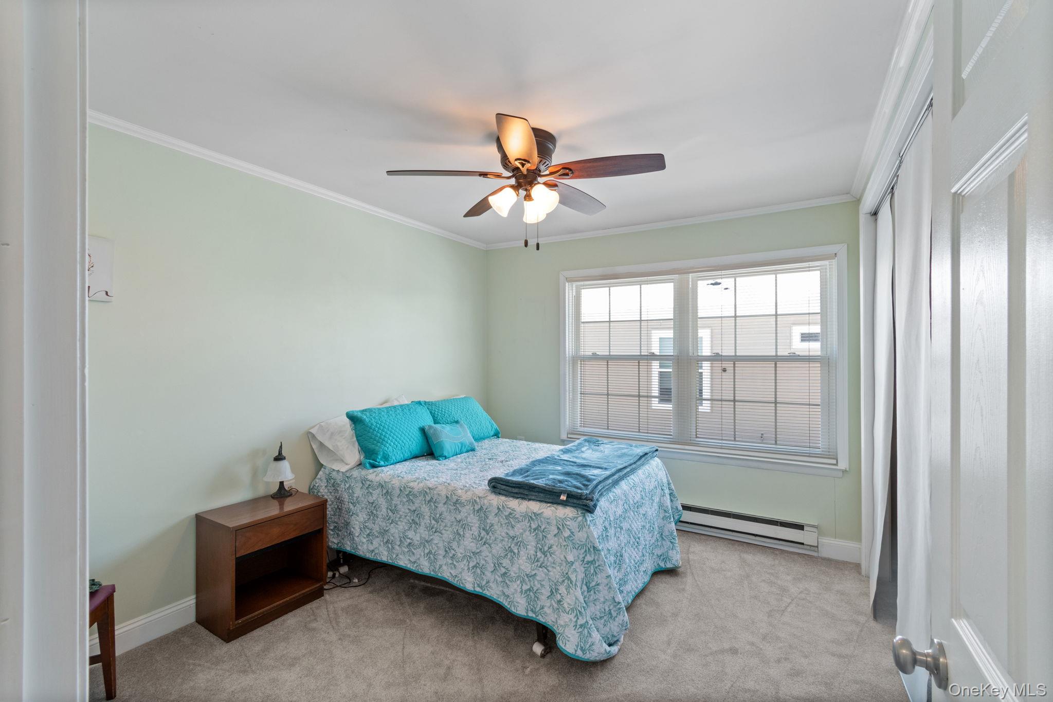 #11 photo, 475 Stratford Lane, سوفولك Ridge , NY 11961