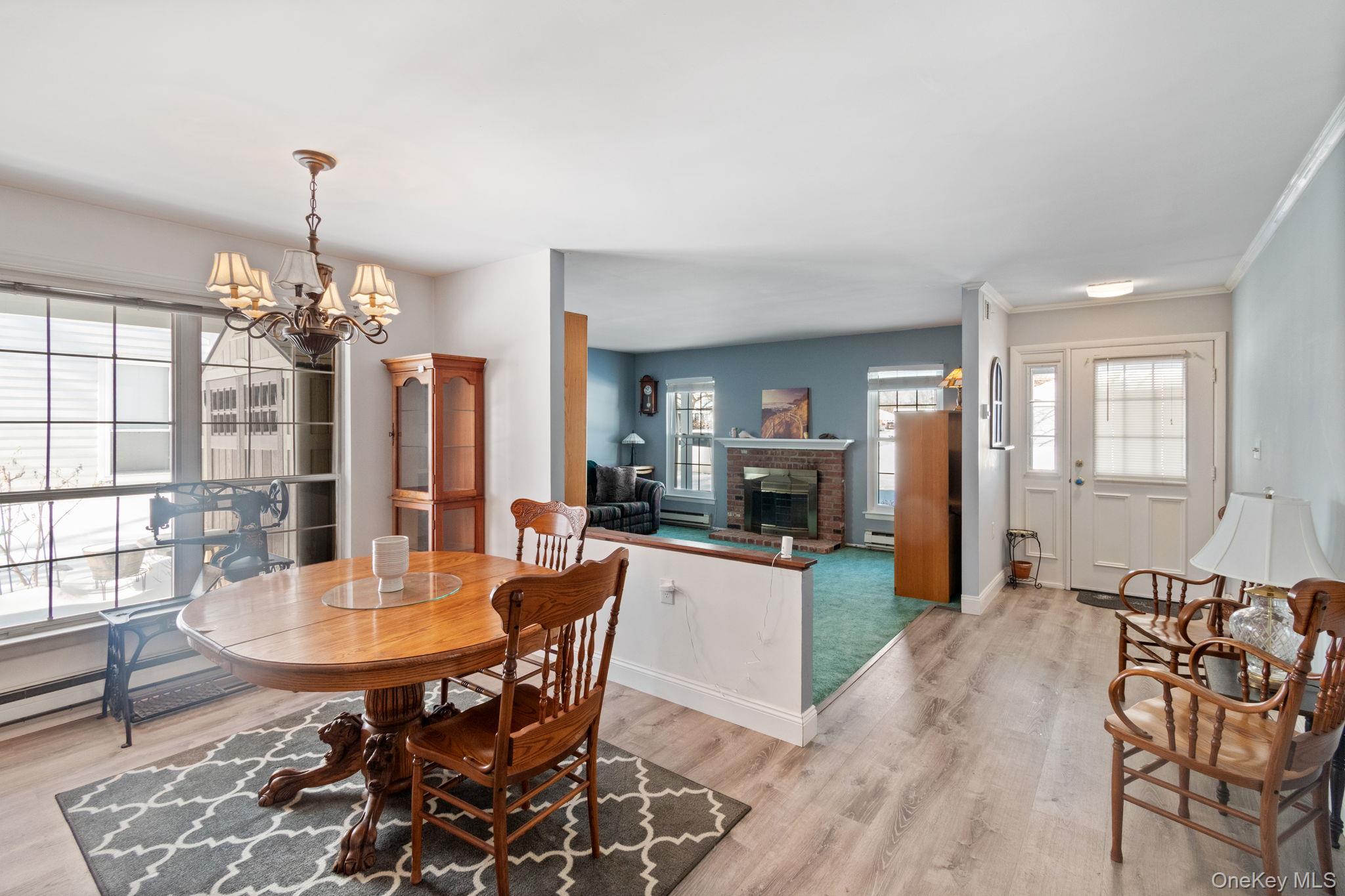 #6 photo, 475 Stratford Lane, سوفولك Ridge , NY 11961