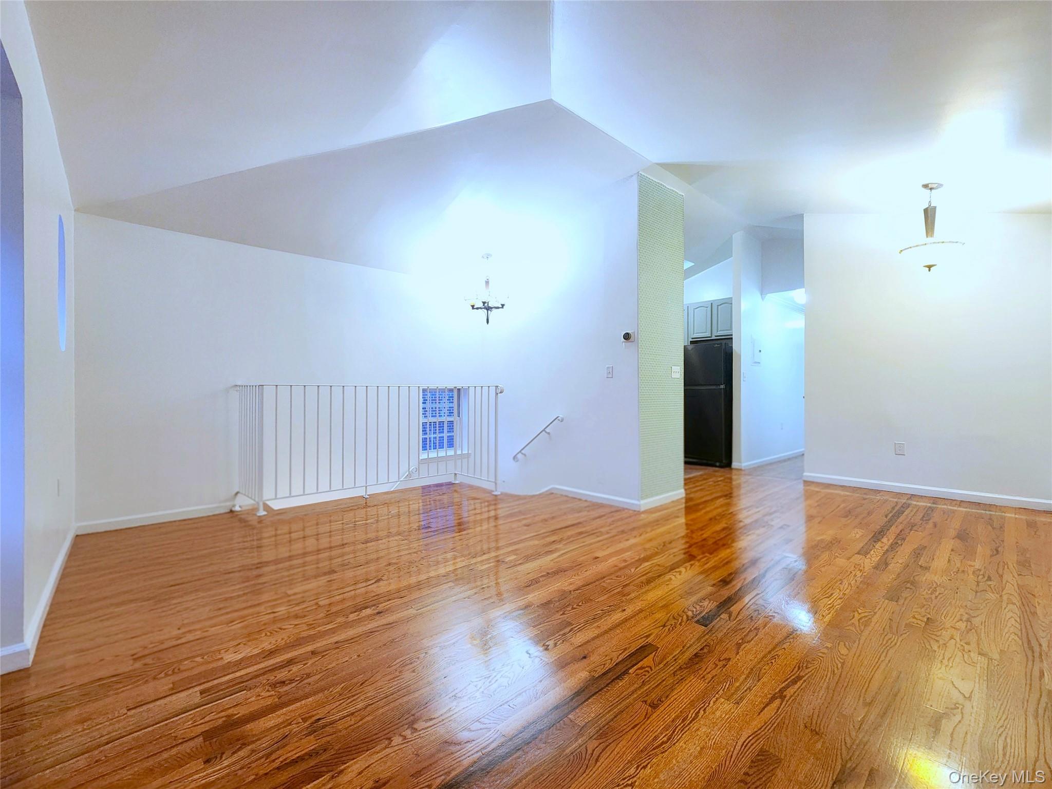 #4 photo, 3080 Middletown Road, 布朗士 Bronx , NY 10461