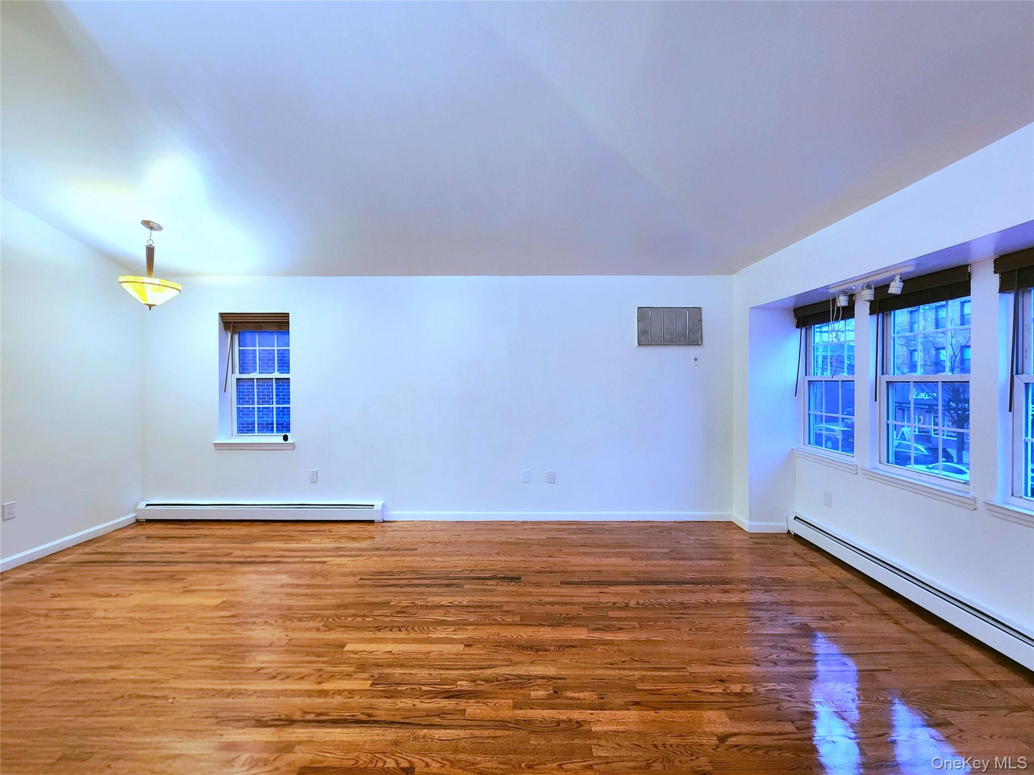 #7 photo, 3080 Middletown Road, 布朗士 Bronx , NY 10461