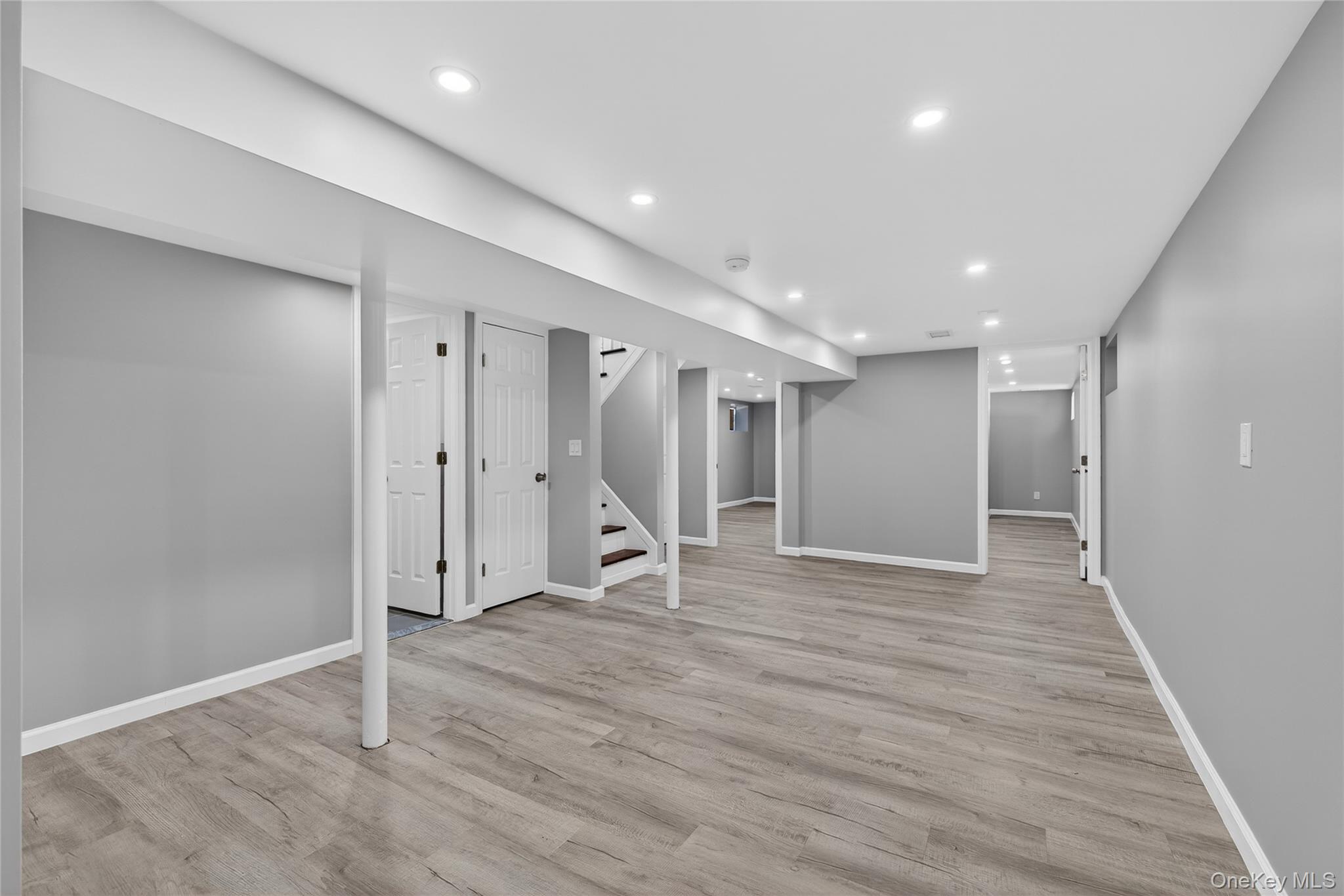 #20 photo, 3103 Falcon Avenue, 롱 아일랜드 Medford , NY 11763