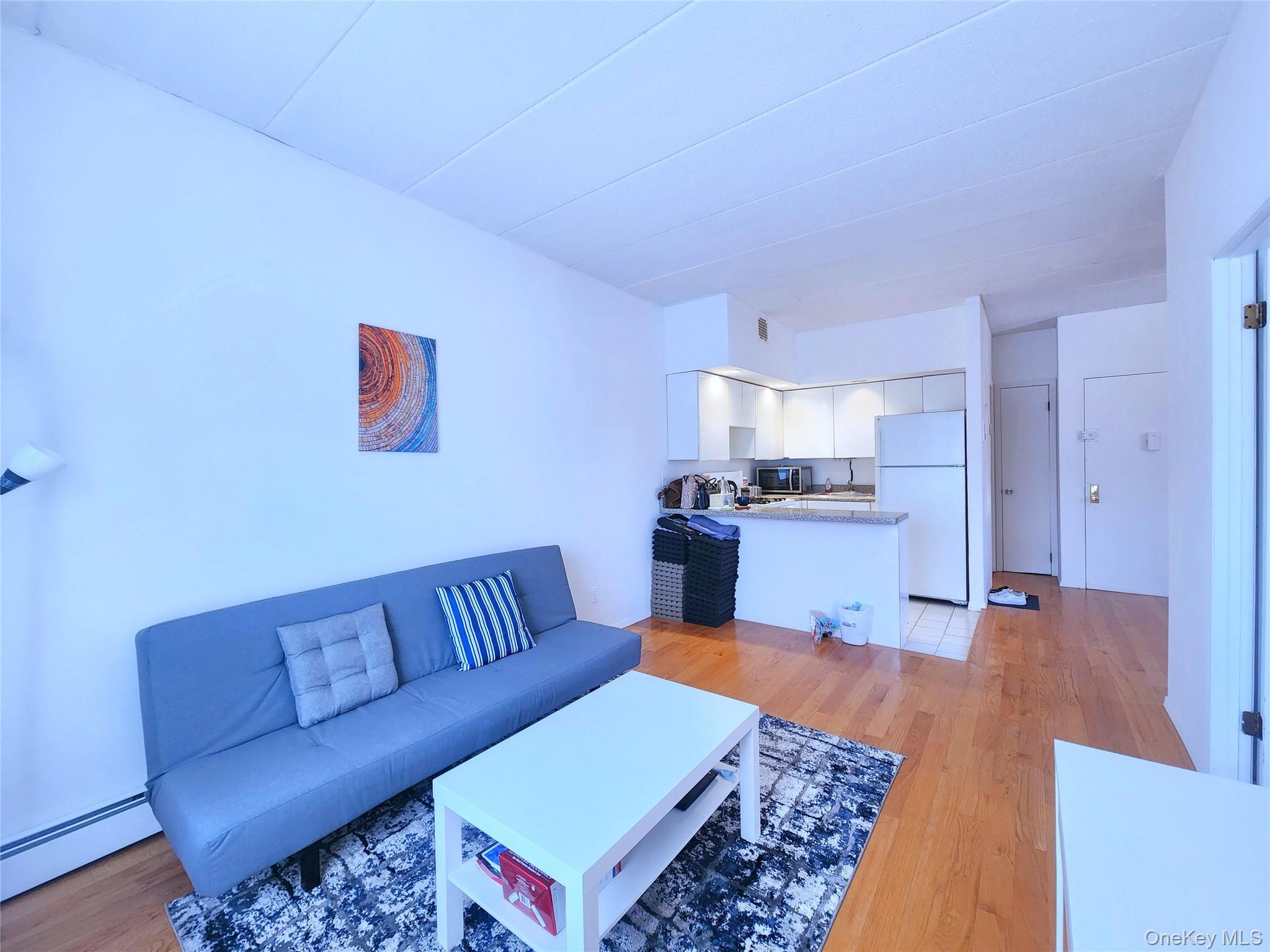 #7 photo, 149-15 Barclay Avenue, كوينز Flushing , NY 11355