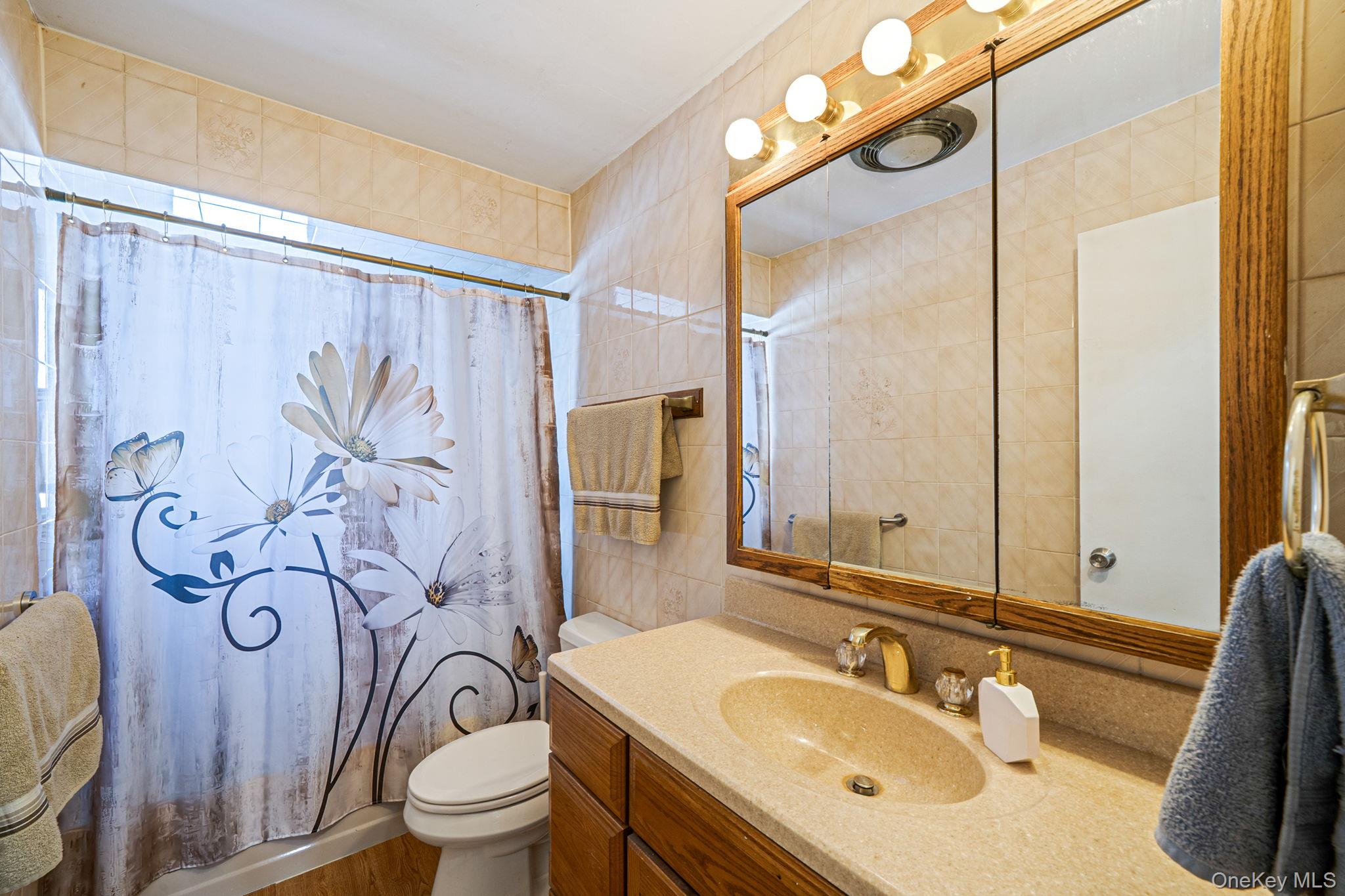 #13 photo, 3589 Naomi Place, 长岛 Seaford , NY 11783