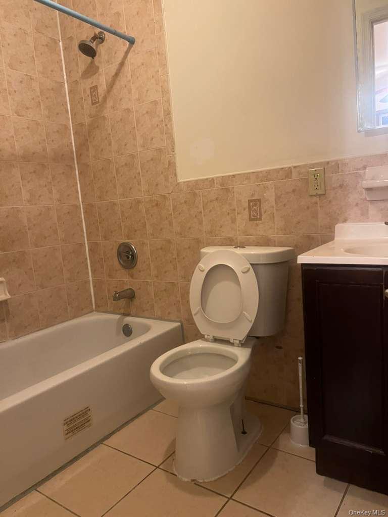 #3 photo, 17207A 90th Avenue, Jamaica , NY 11432