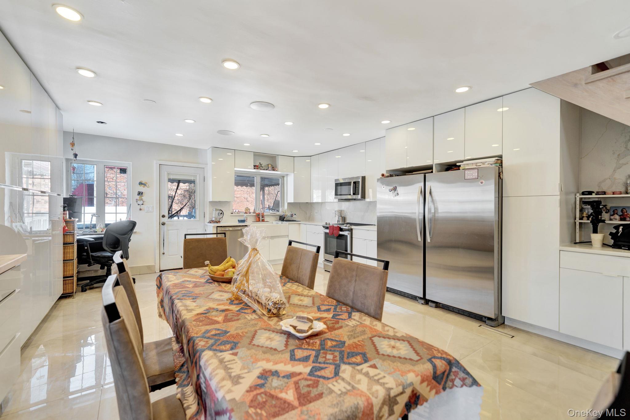 #11 photo, 1701 Burnett Street, Brooklyn , NY 11229