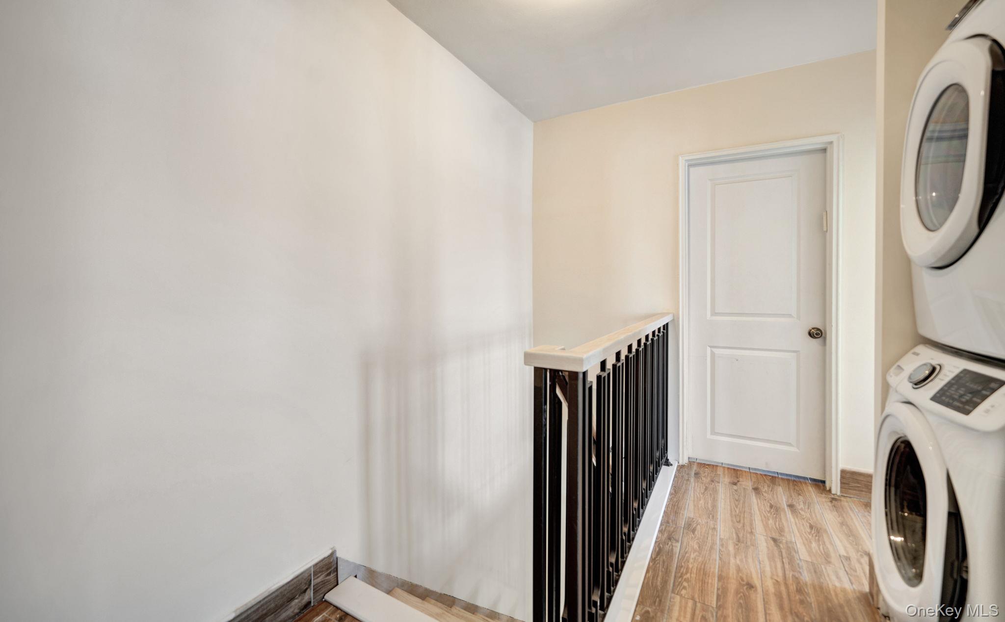 #20 photo, 1701 Burnett Street, Brooklyn , NY 11229