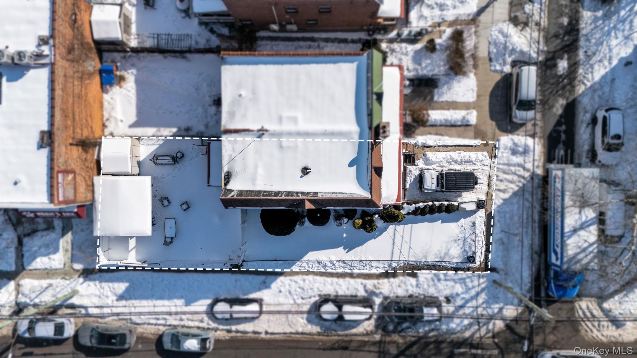 #6 photo, 1701 Burnett Street, Brooklyn , NY 11229