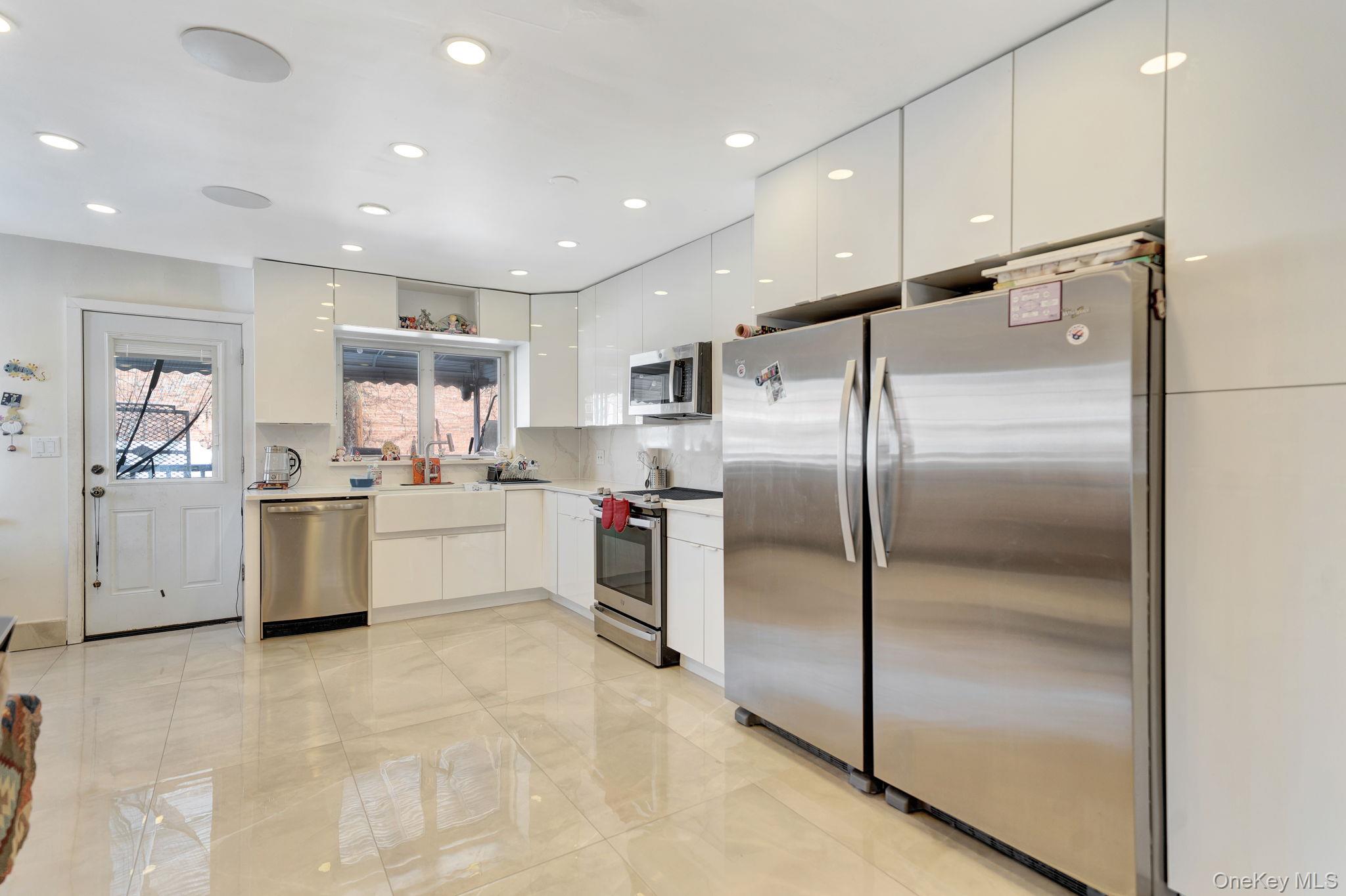 #8 photo, 1701 Burnett Street, Brooklyn , NY 11229