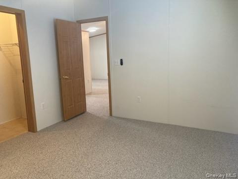 #19 photo, 1661 Old Country Road, سوفولك Riverhead , NY 11901