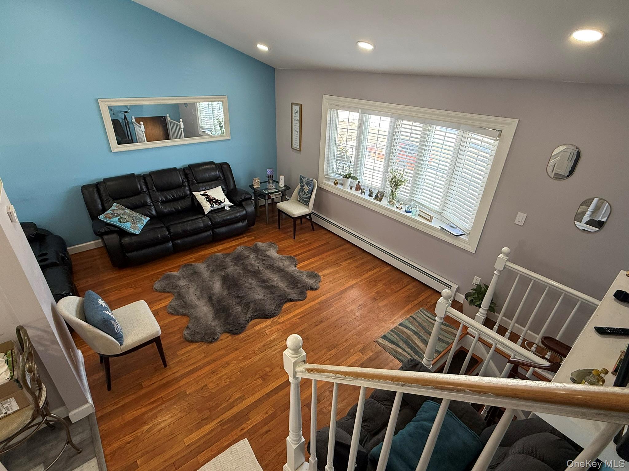 #12 photo, 8 Speed Street, सफ़ोक काउंटी Brentwood , NY 11717