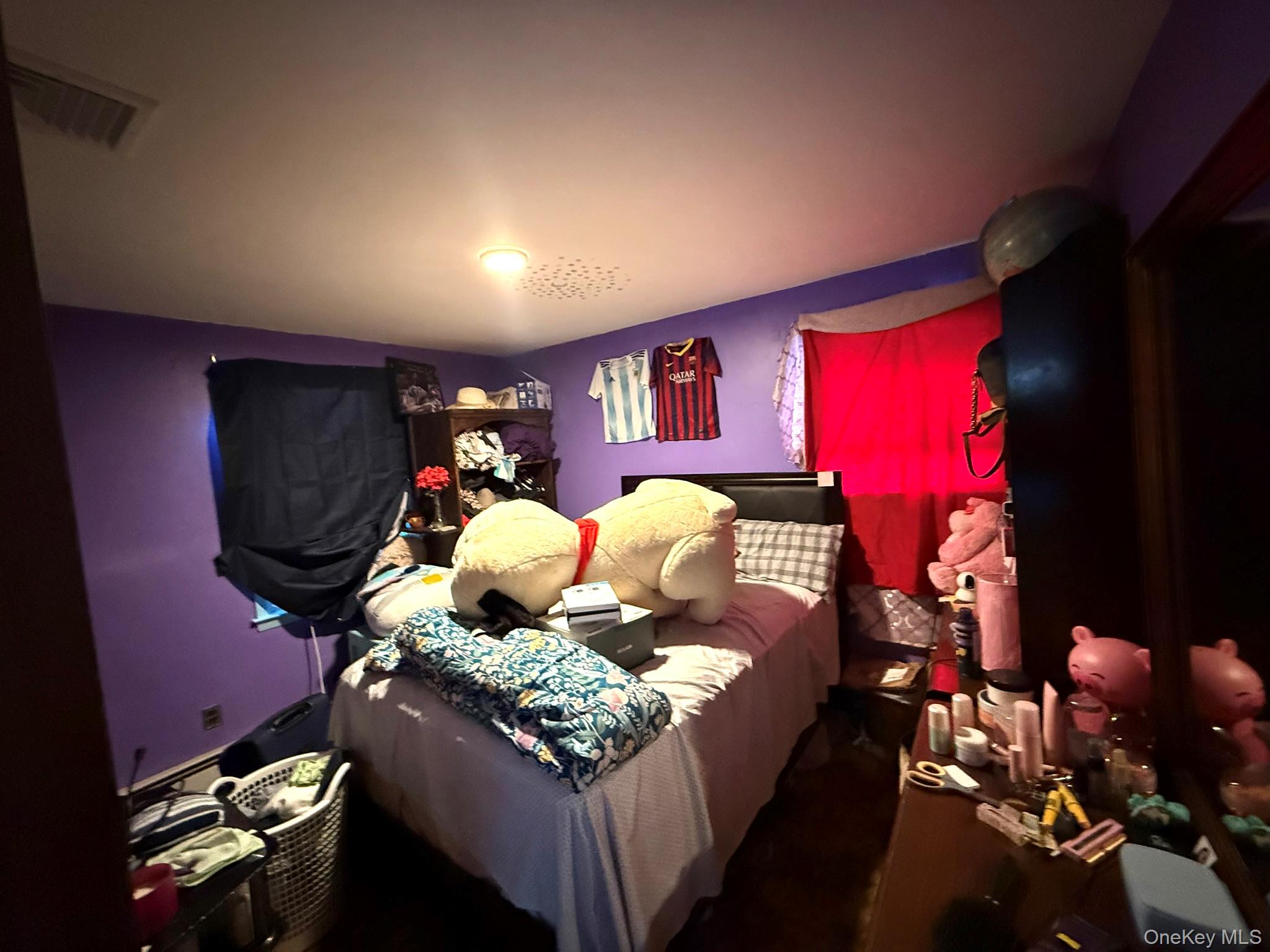 #19 photo, 8 Speed Street, सफ़ोक काउंटी Brentwood , NY 11717