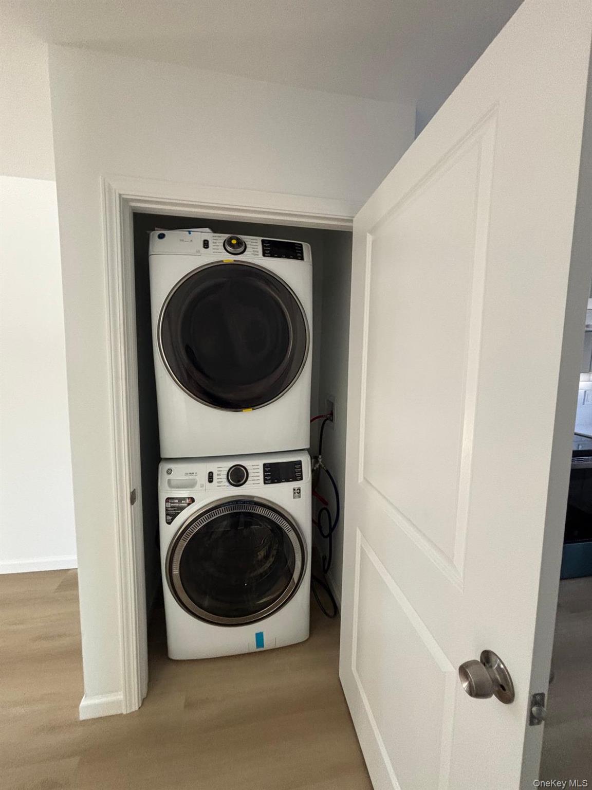 #11 photo, 237 Beaver Drive, מחוז סאפוק Mastic Beach , NY 11951