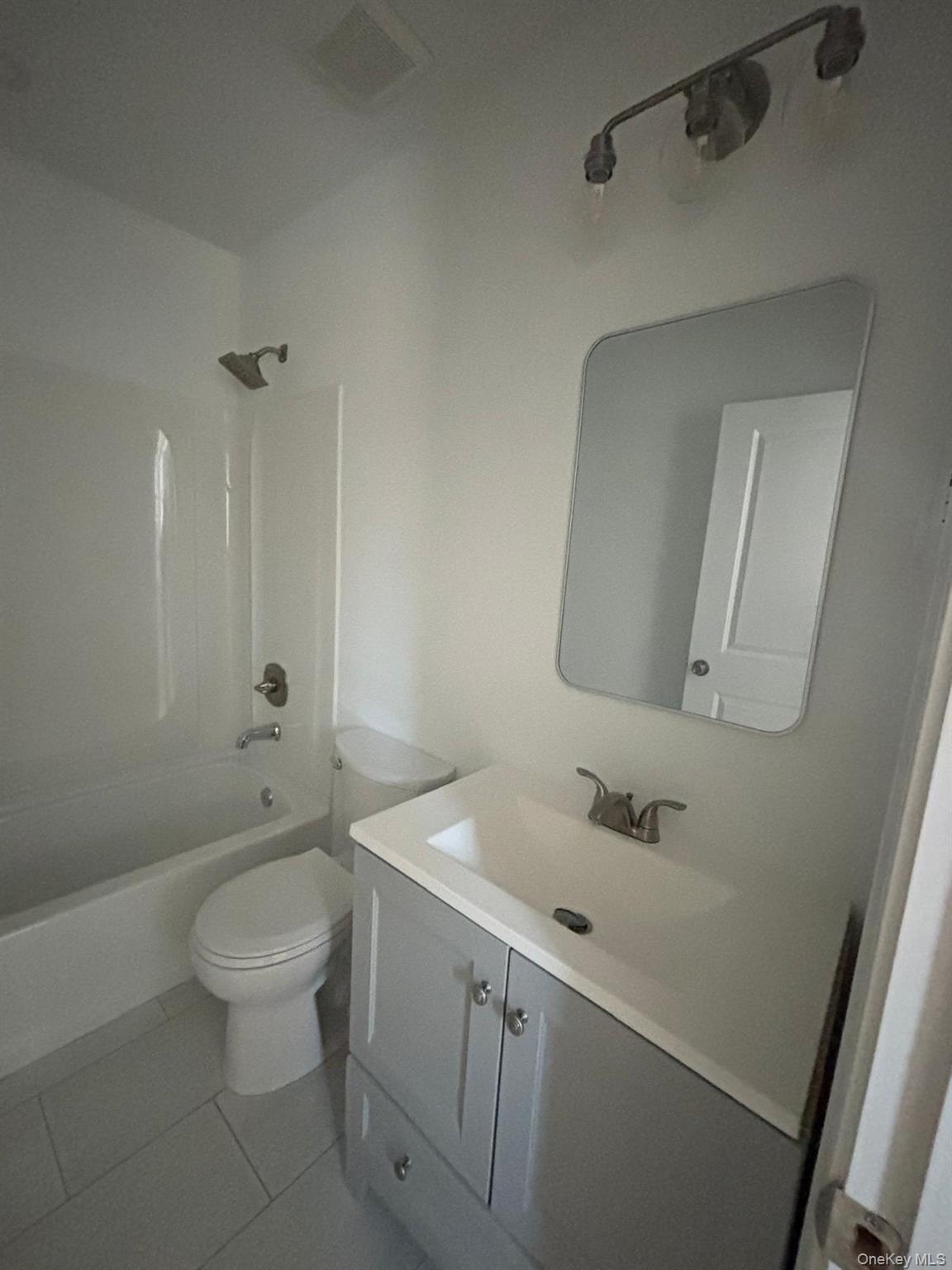 #16 photo, 237 Beaver Drive, מחוז סאפוק Mastic Beach , NY 11951