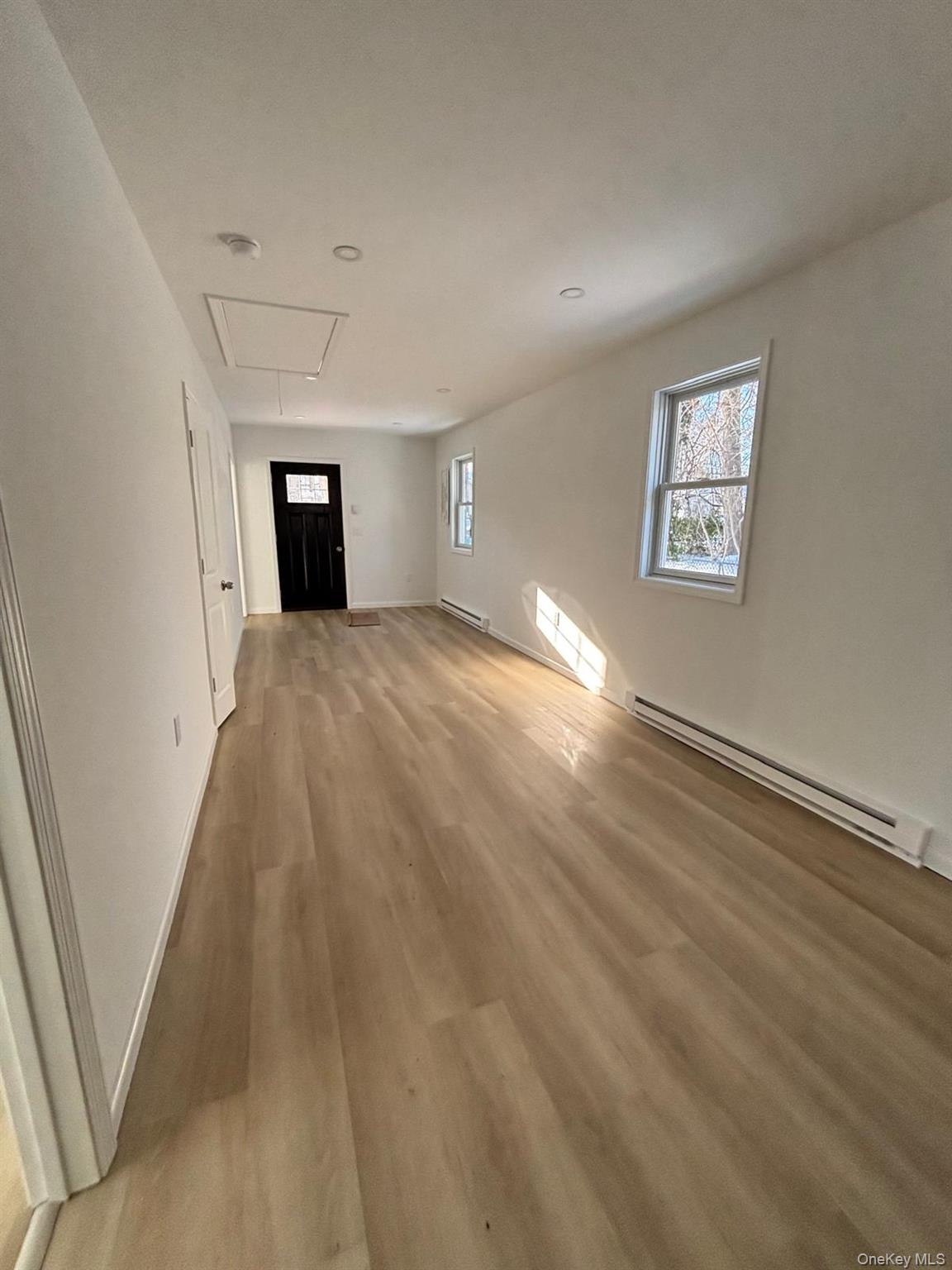 #6 photo, 237 Beaver Drive, מחוז סאפוק Mastic Beach , NY 11951