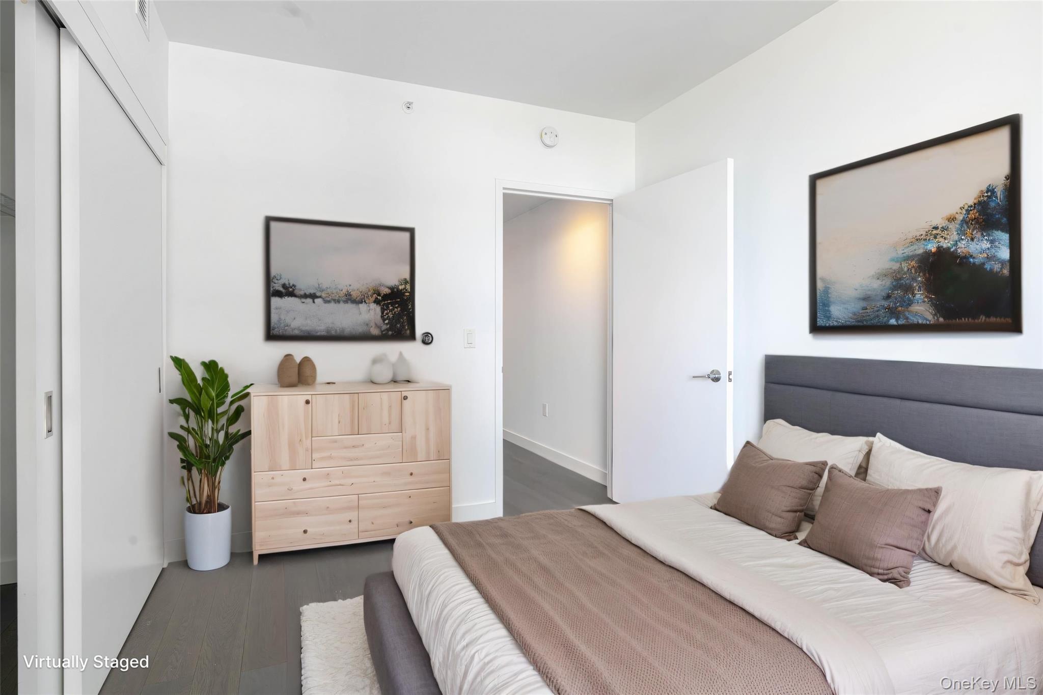 #5 photo, 131-03 40th Road, Flushing , NY 11354